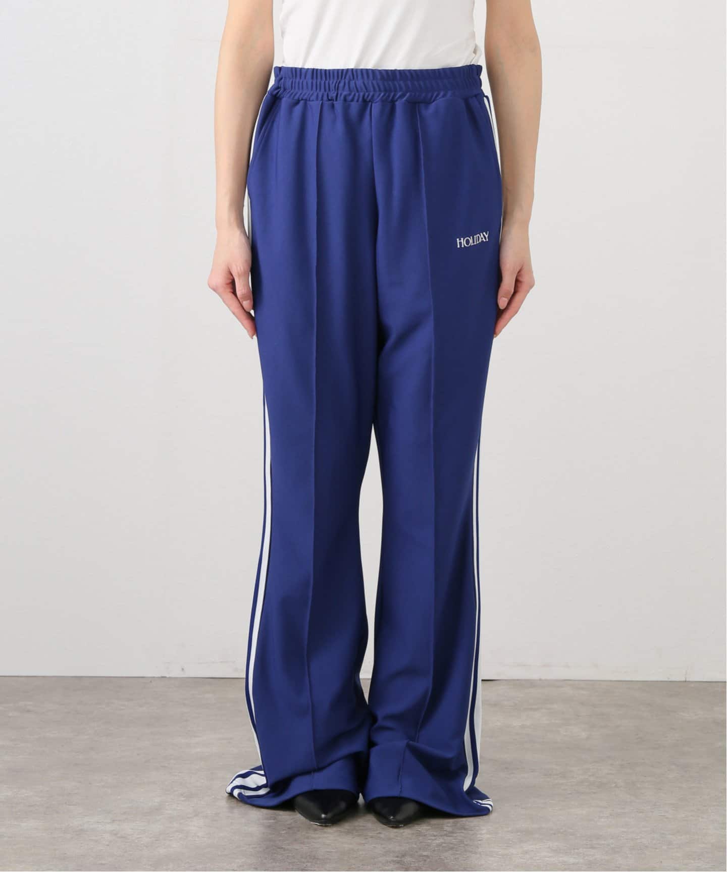 パンツ HOLIDAY FLARE TRACK PANTS HOLIDAY】 FLARE TRACK PANTS (RED） | olaf
