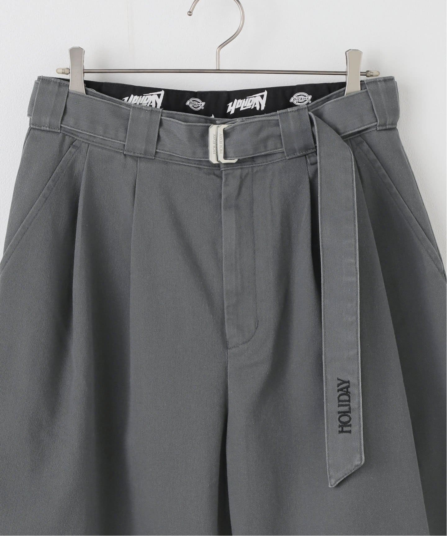 HOLIDAY DICKIES 2TUCK PANTS 1 ブラック セール】DICKIES 2TUCK PANTS ディッキーズ2タックパンツ