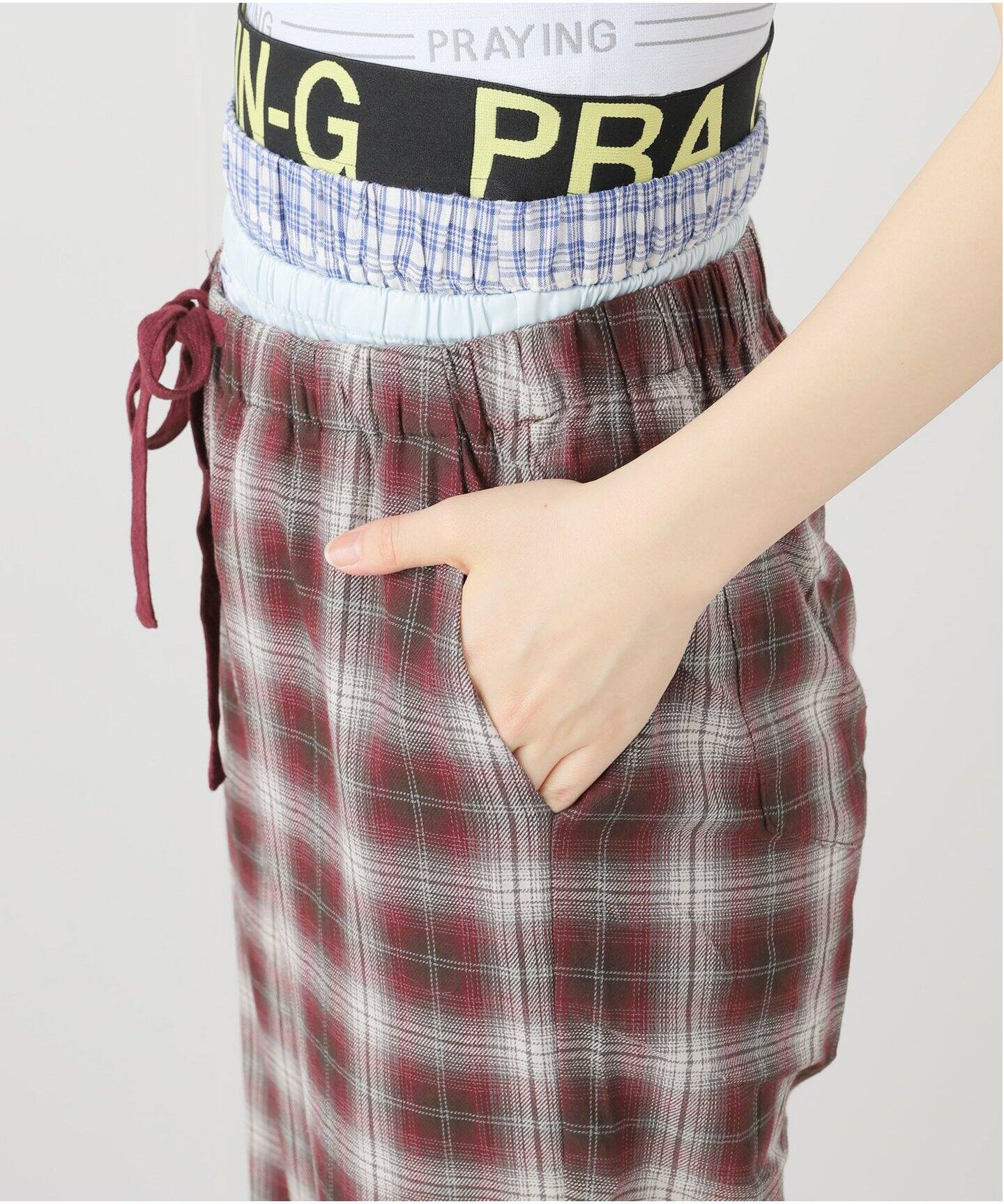 完売アイテム:Praying underwear sweats plaid