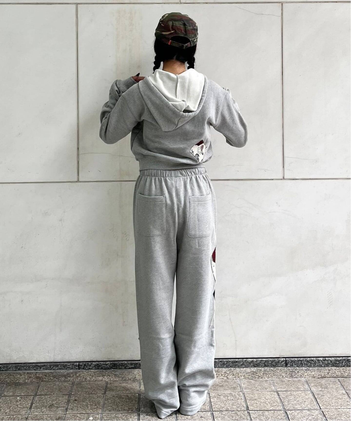 Open yy グレー スウェットパンツ サイドポケット付き OPEN YY / オープンワイワイ】Knitted ARGYLE PATCHED LOUNGE PA