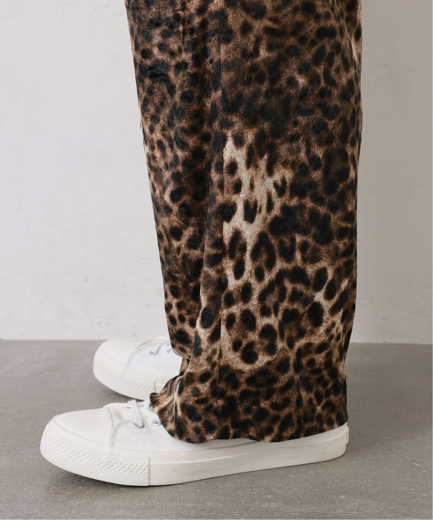 レオパベロアパンツ（その他パンツ）｜journal standard luxe