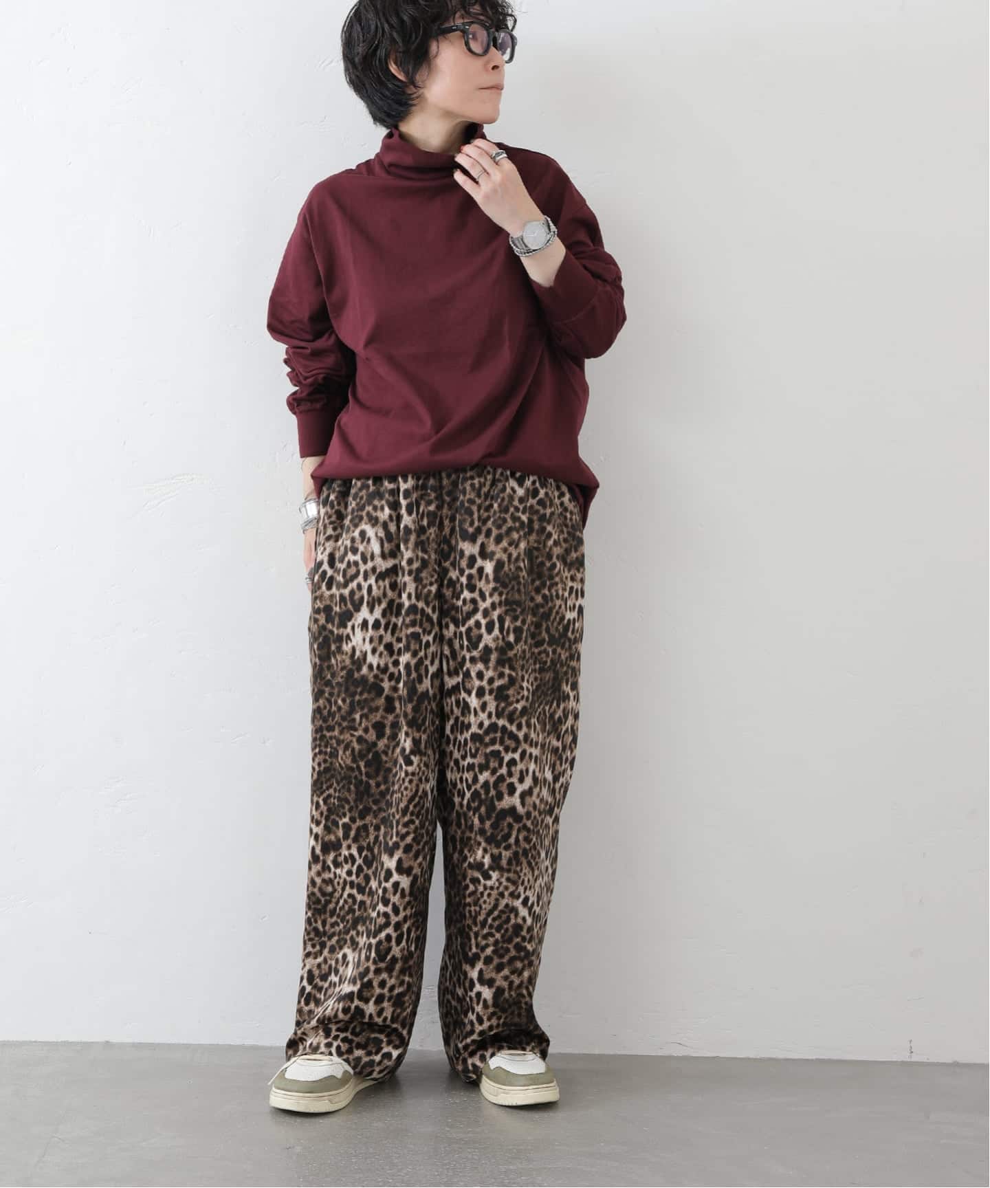 【新品未使用】ジャーナルスタンダードラックス |レオパリネンタックイージーパンツ レオパリネン イージーパンツ（その他パンツ）｜journal