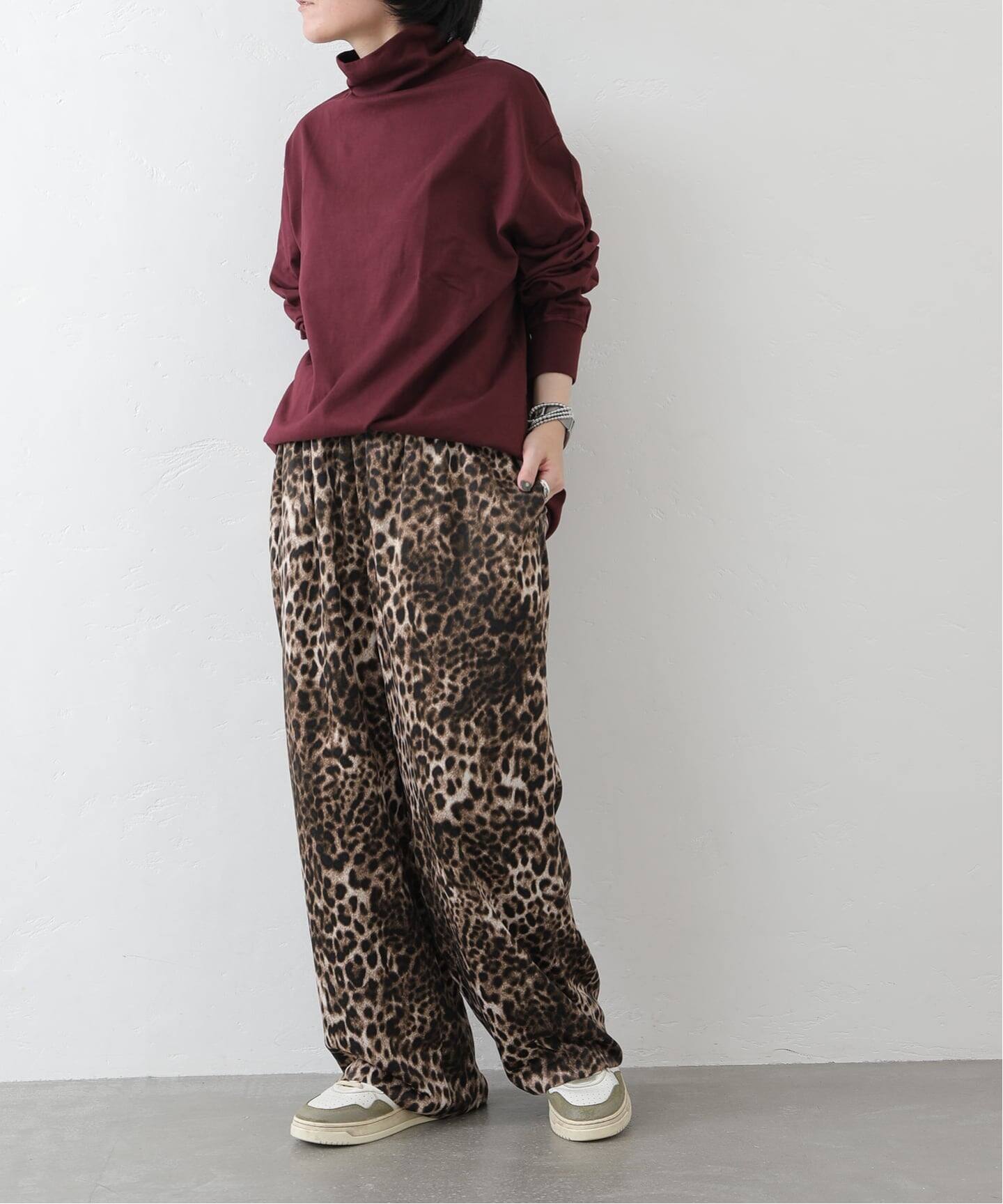 journal standard luxe♡ マットサテンレオパイージーパンツ マットサテンレオパ イージーパンツ（その他パンツ）｜journal