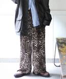 マットサテンレオパ イージーパンツ