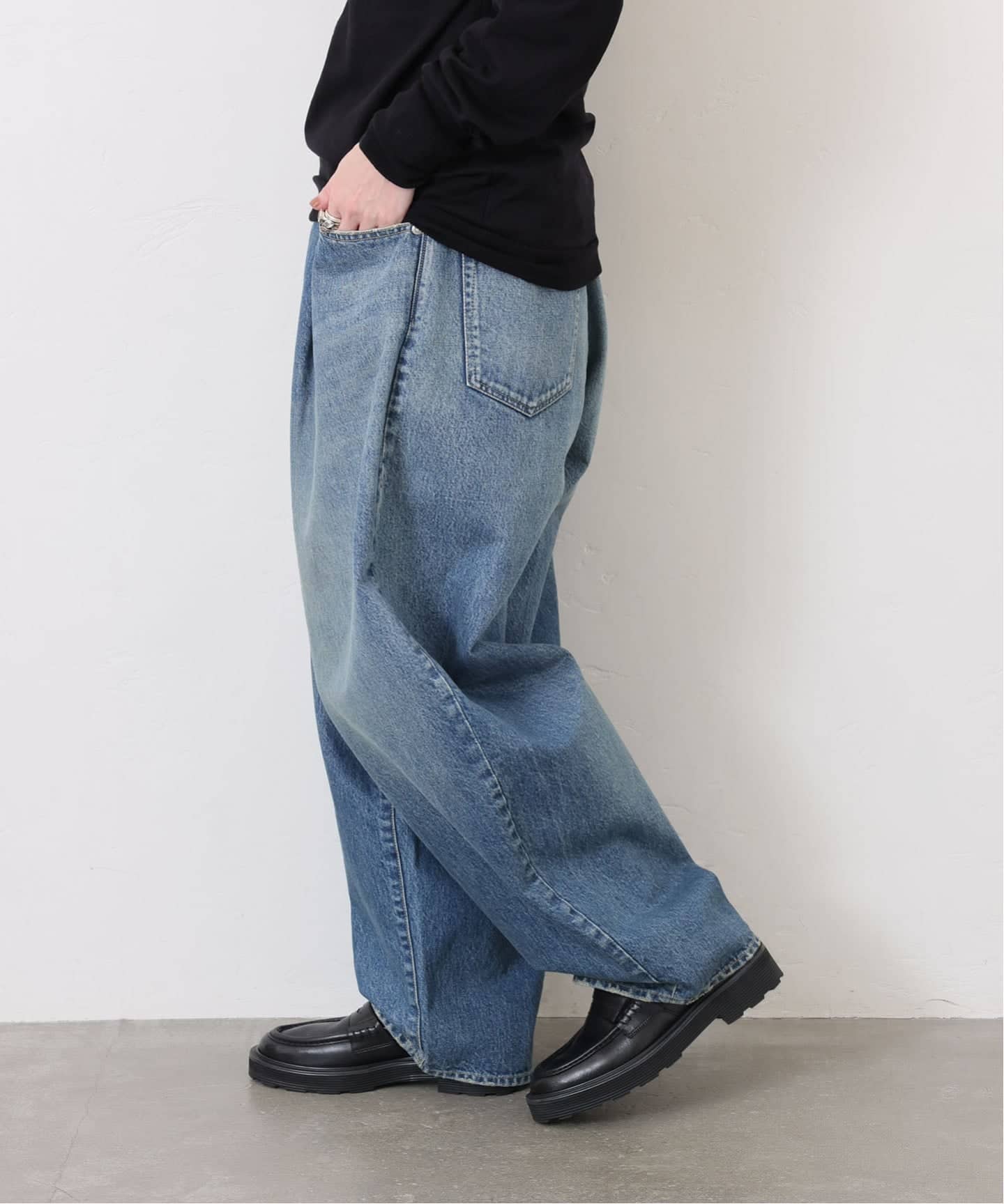 ジャーナルスタンダードラックス13OZデニム タックラウンドパンツ 追加2》13OZデニム タックラウンドパンツ（デニムパンツ・ジーンズ