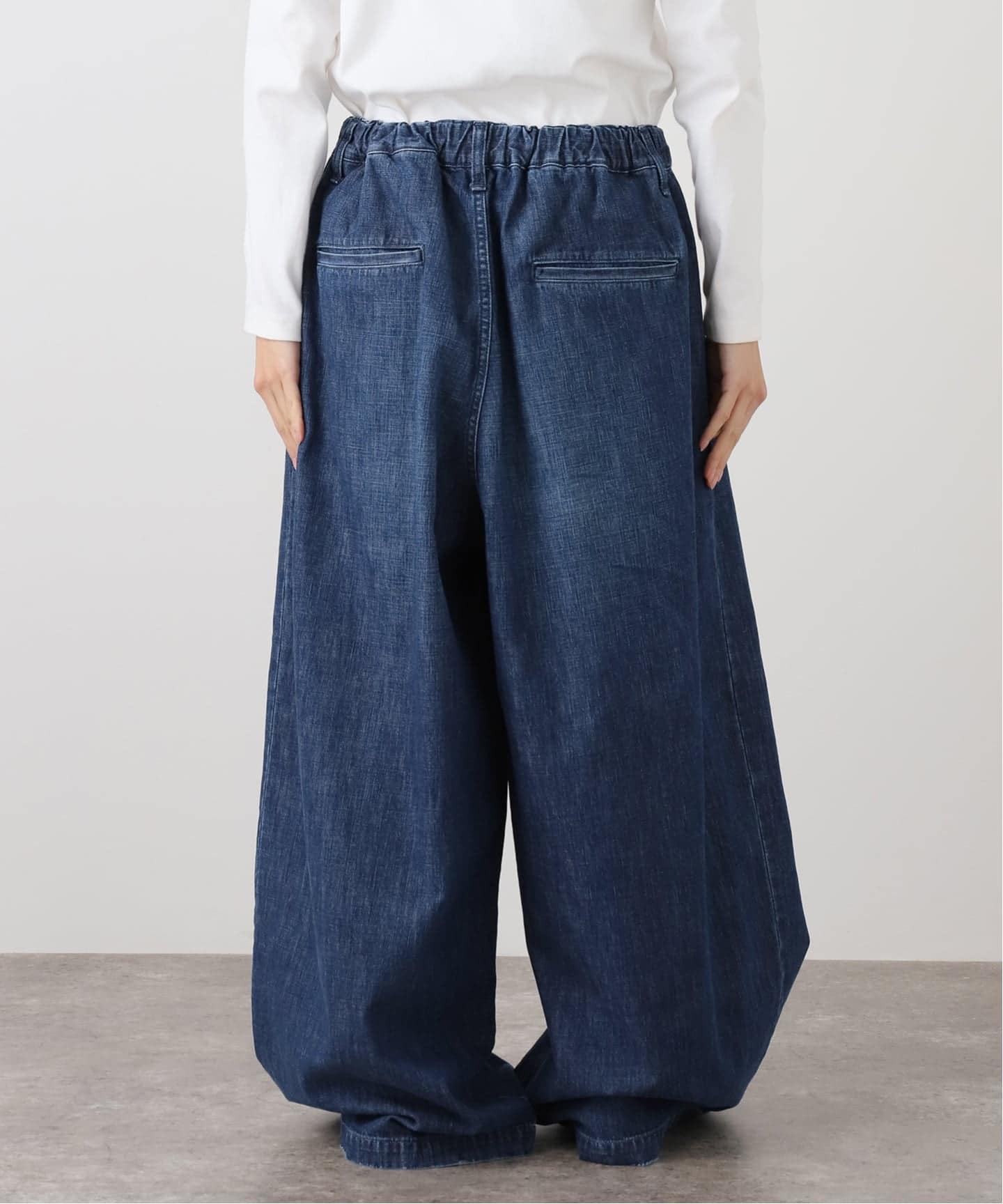 journal standard luxe 2タック バギー ワイド バルーン 10OZ タックワイドパンツ（デニムパンツ・ジーンズ）｜journal