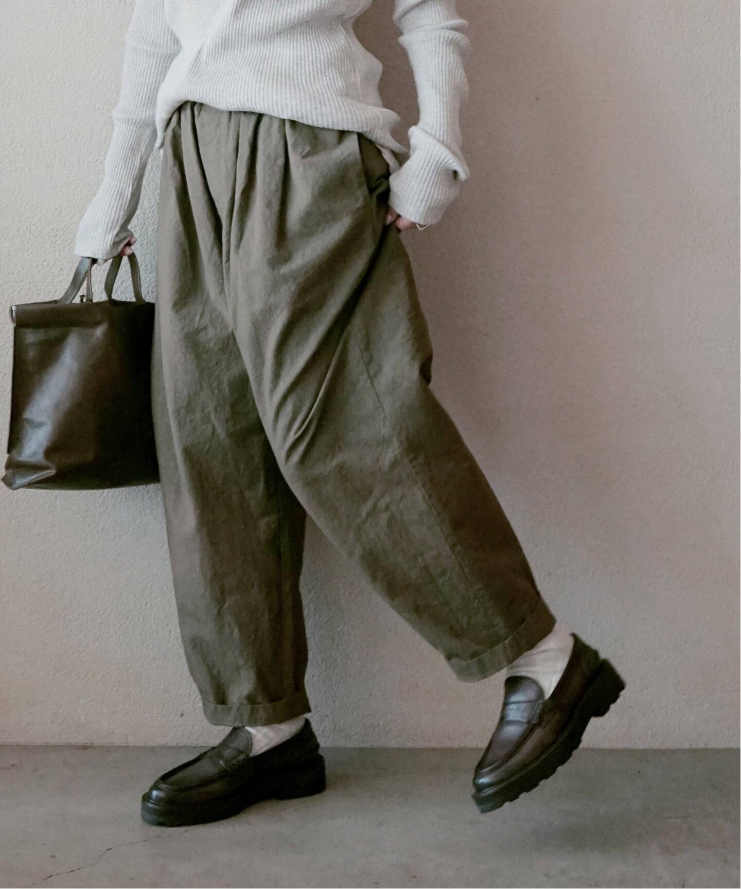 journal standard luxe ブークレーダンボールイージーベーカー 予約》ドビークロス タックイージーパンツ（その他パンツ