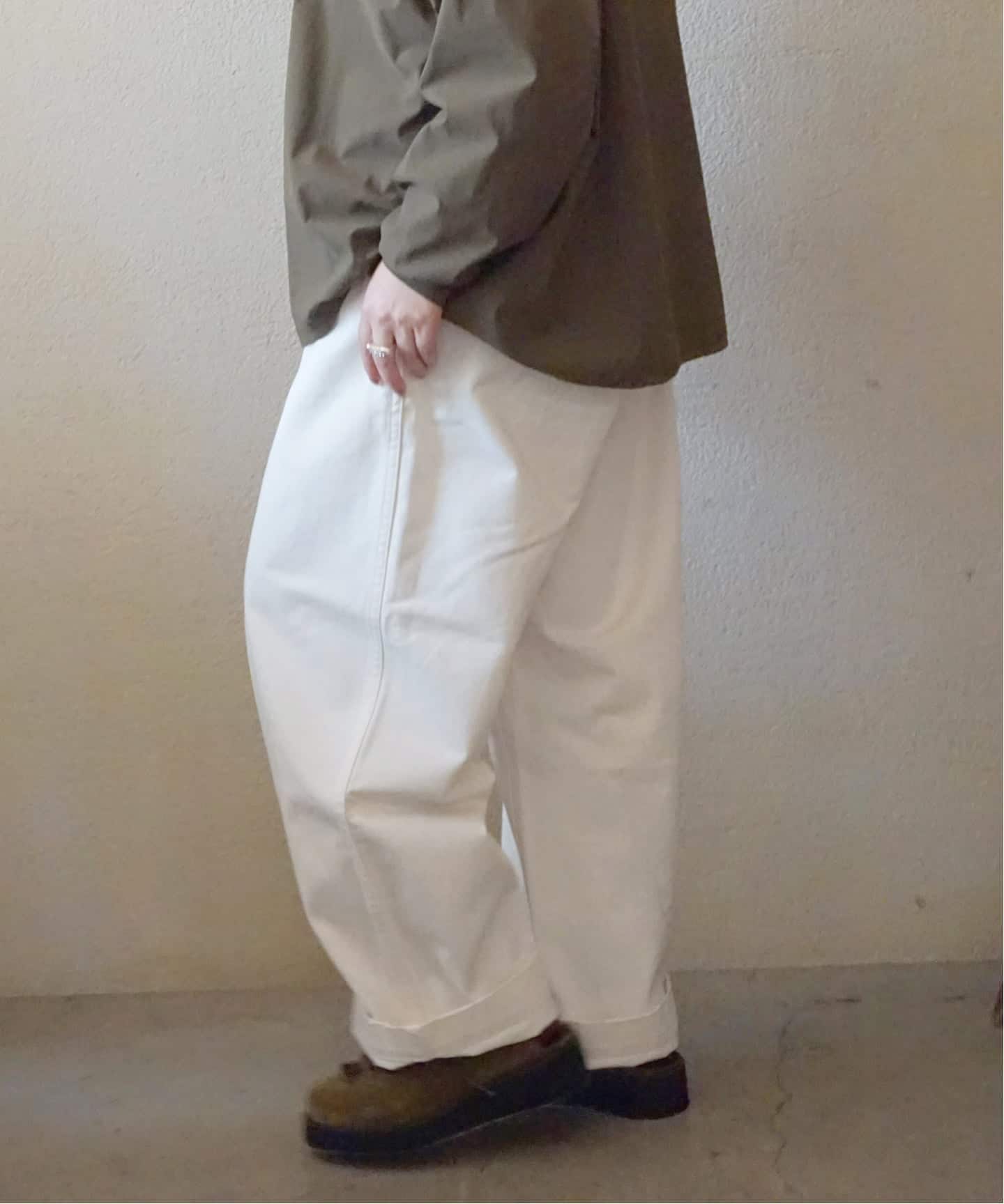 ツイルスタンダードチノ（チノパンツ）｜journal standard luxe