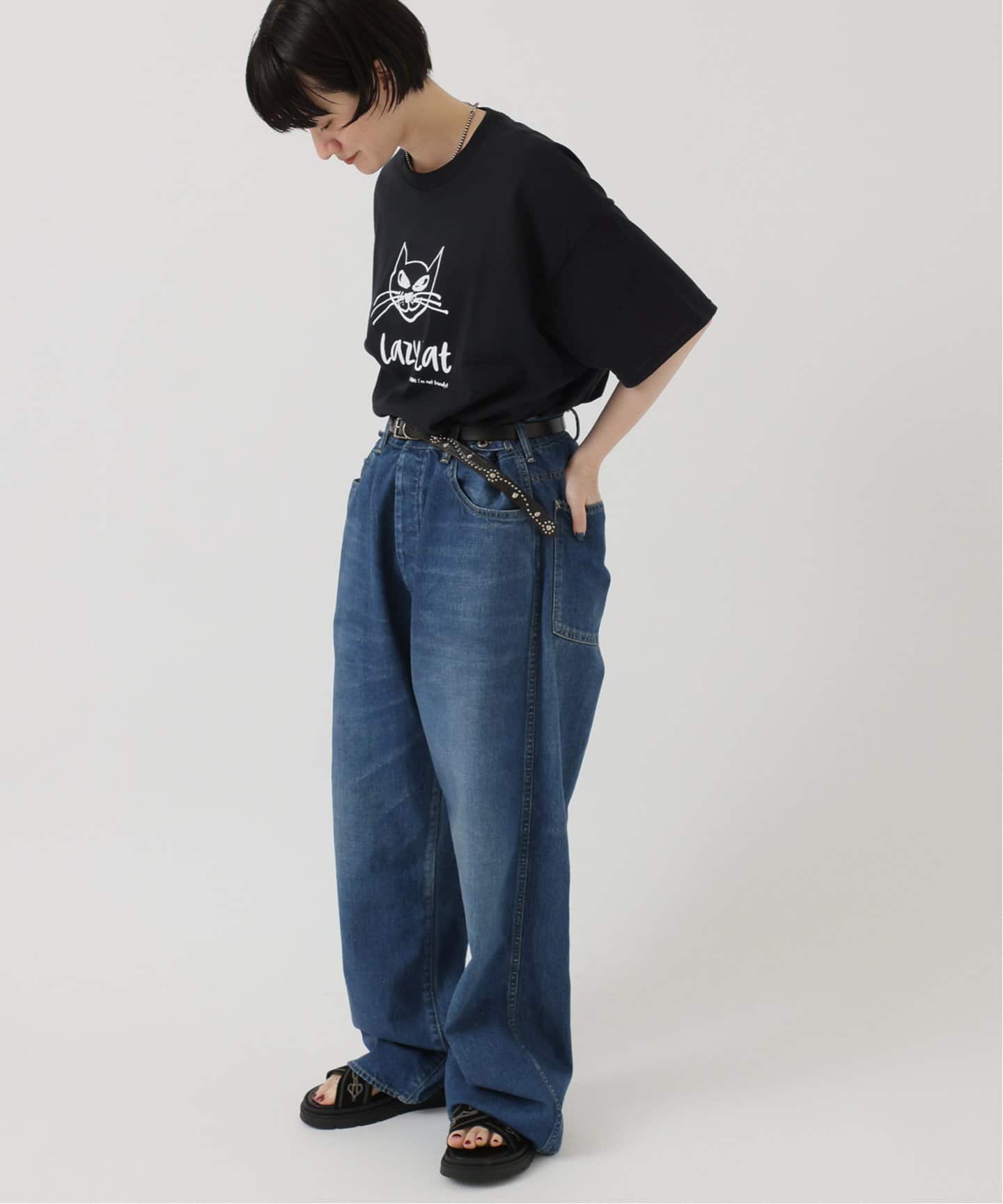 chimala-チマラ　WAIST ADJUSTABLE TROUSER Chimala Unisex Waist Adjustable Denim Pants in Medium Wash