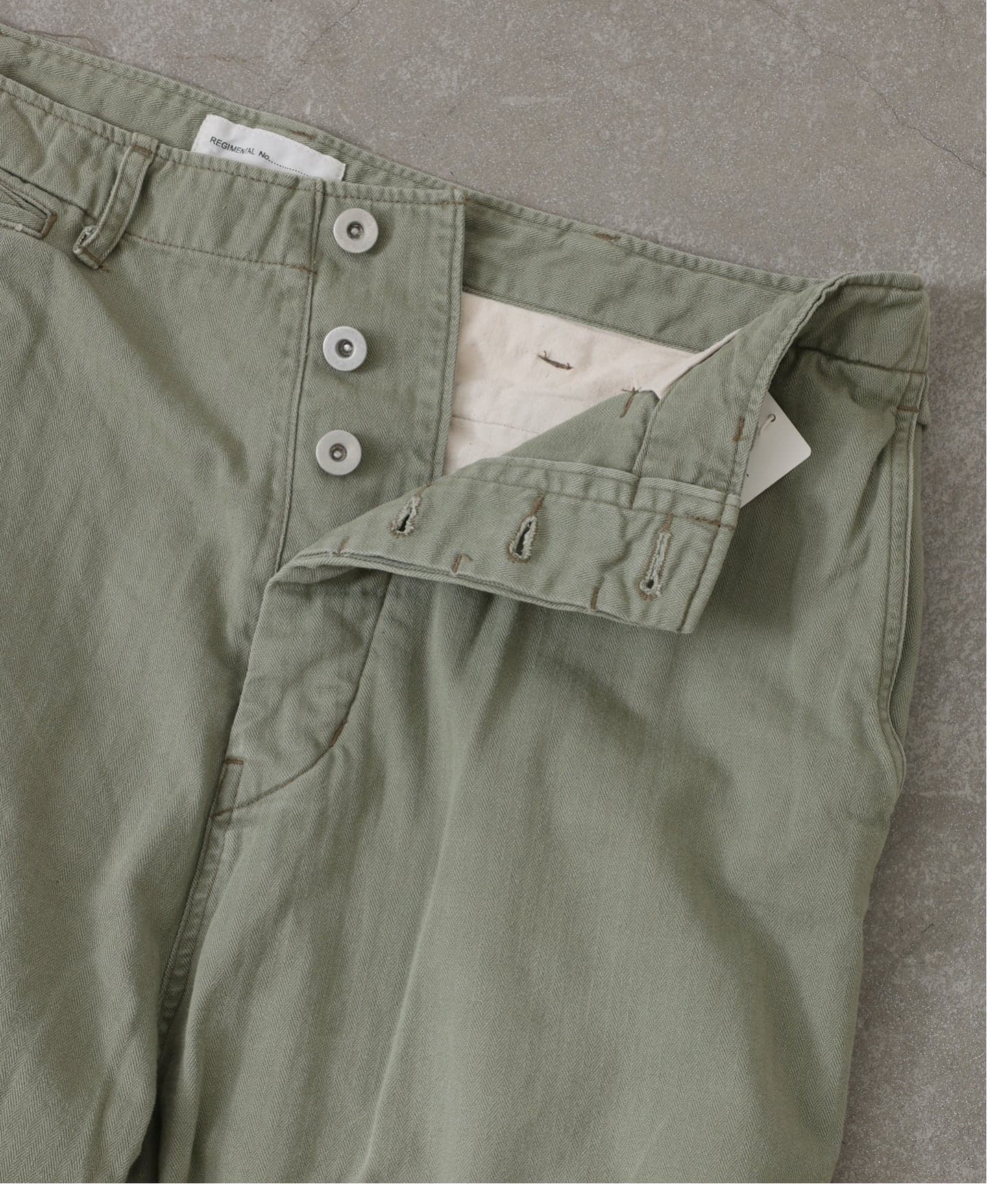chimala】 US ARMY OFFICER TROUSERS-SHORTER（その他パンツ