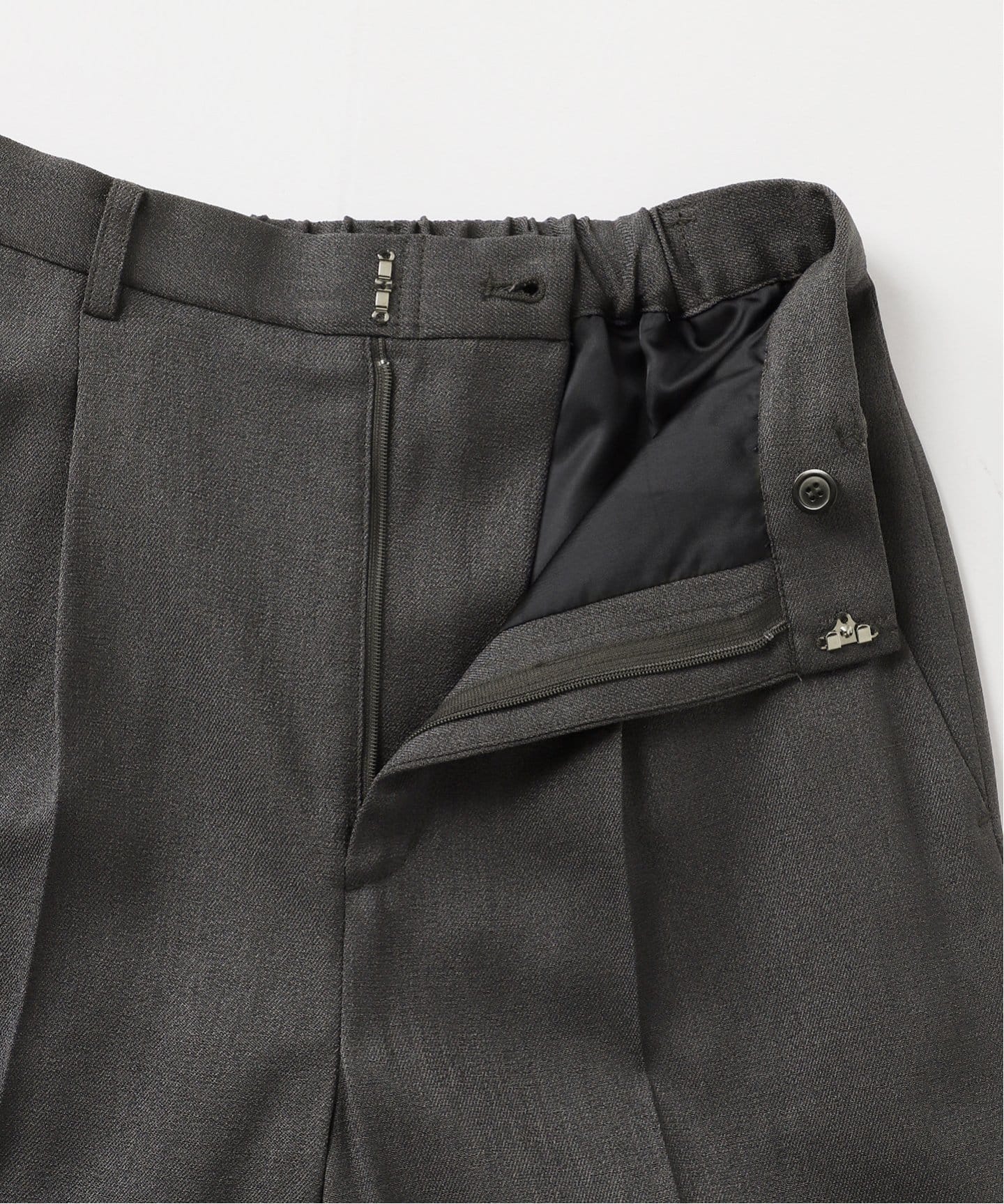 LINYツイルタックパンツ（スラックス）｜JOURNAL STANDARD relume