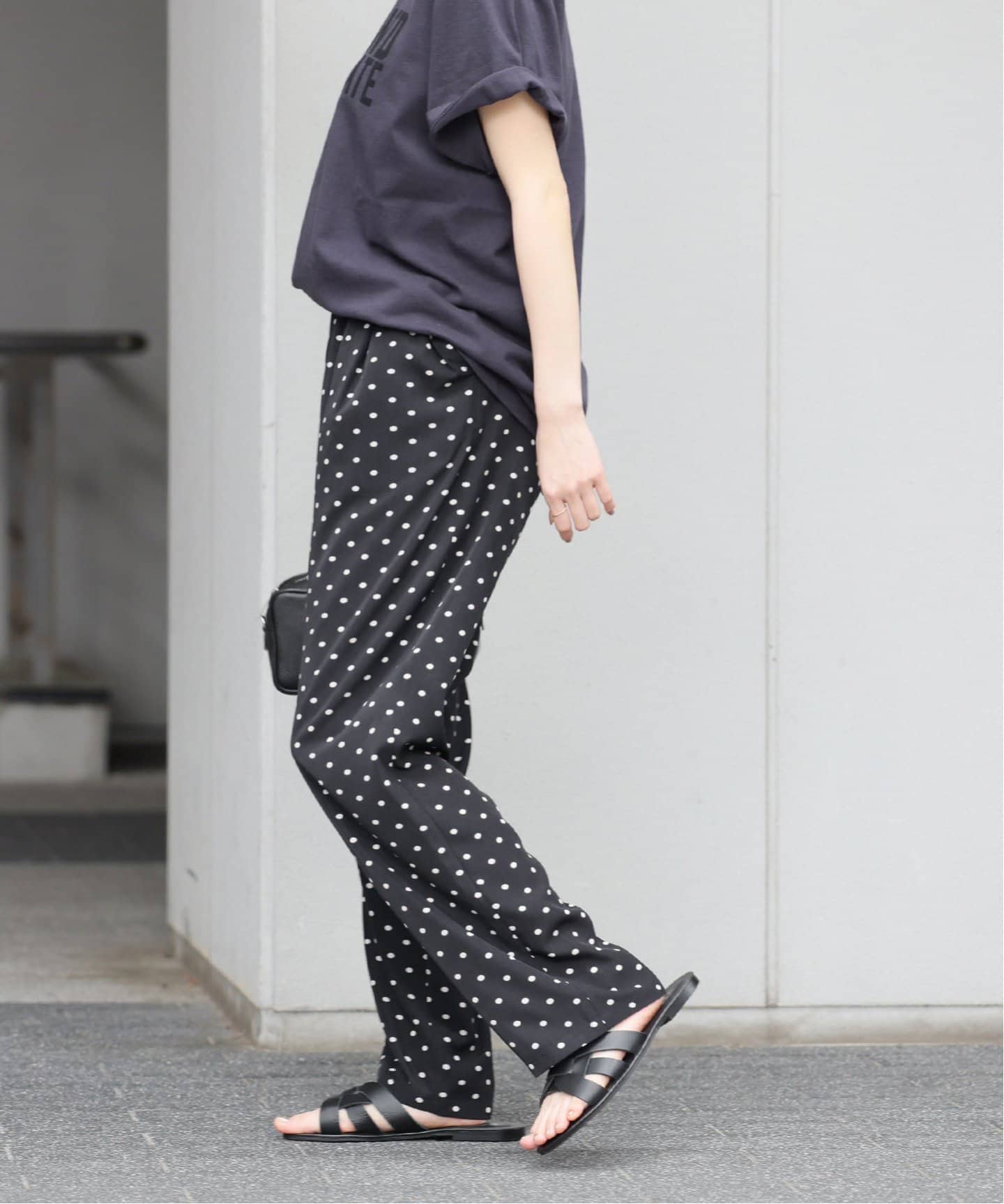 タックキャンバスオーバルイージーパンツ　レリューム イージーケアTECH ブッチャーワンタックイージーパンツ | ジャーナル