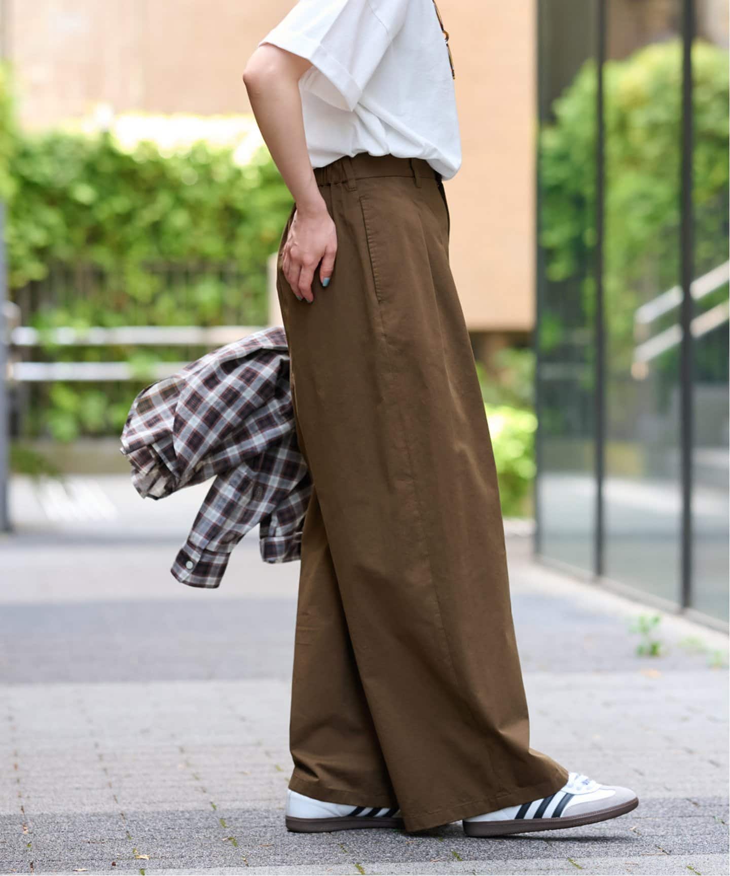 コットンインタックパンツ（チノパンツ）｜JOURNAL STANDARD relume