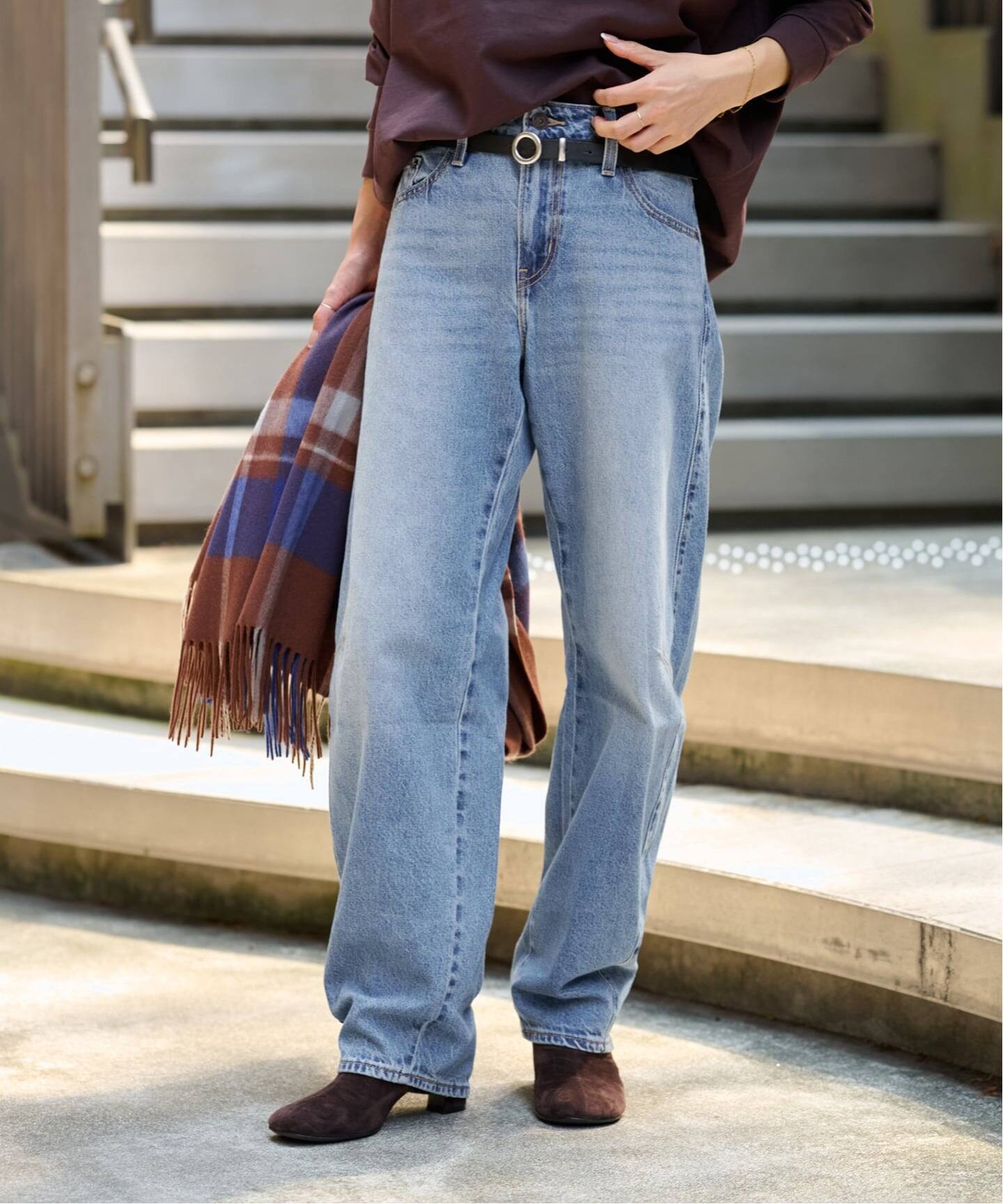 LEVI'S/リーバイス】BAGGY DAD BARREL：デニムパンツ（デニムパンツ