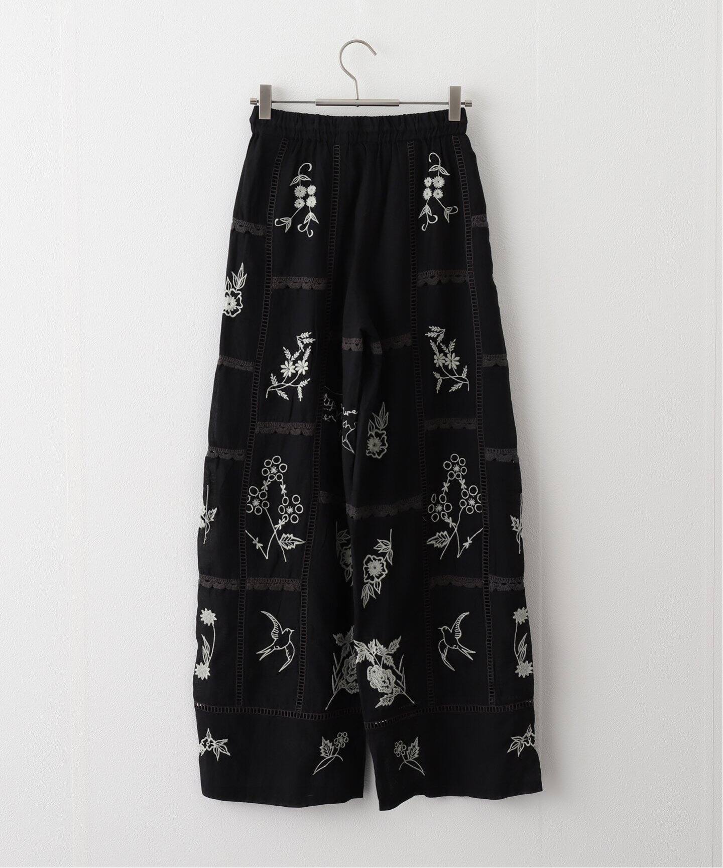 TODAYFUL/トゥデイフル】 Embroidery Patchwork Trousers：パンツ