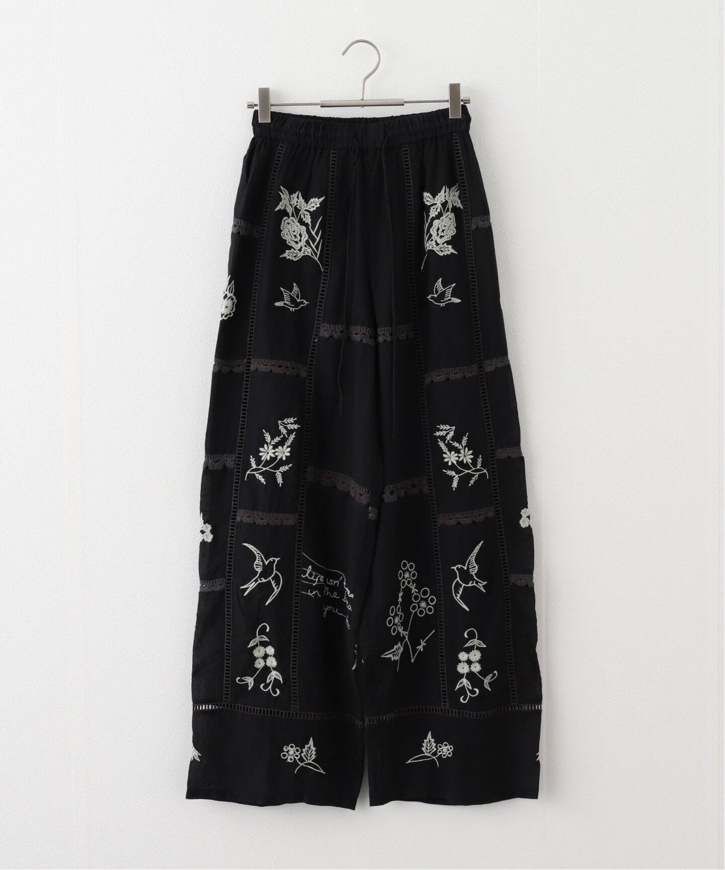 TODAYFUL/トゥデイフル】 Embroidery Patchwork Trousers：パンツ 