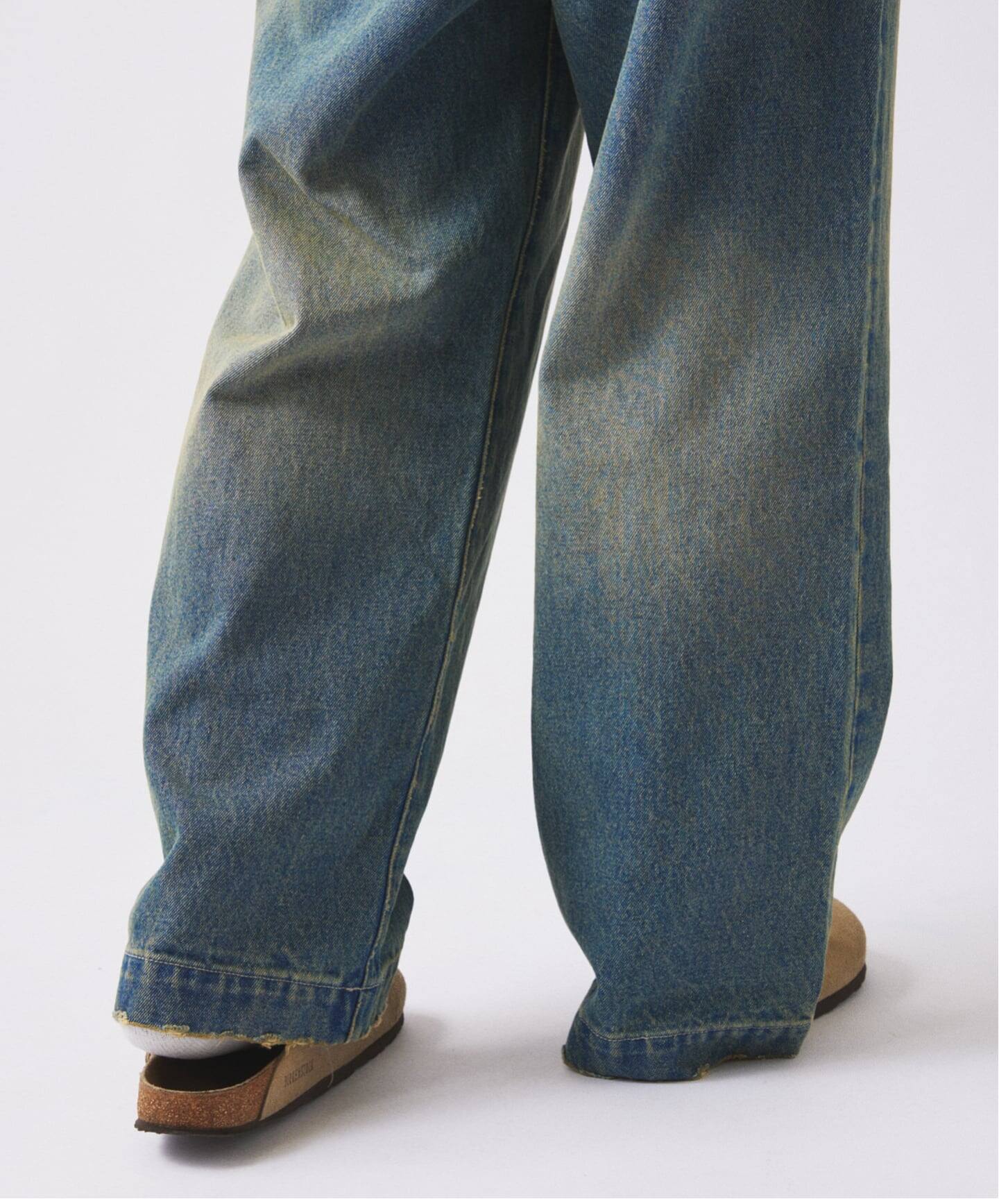 ワイドストレート ブラスト デニム スラックス（デニムパンツ