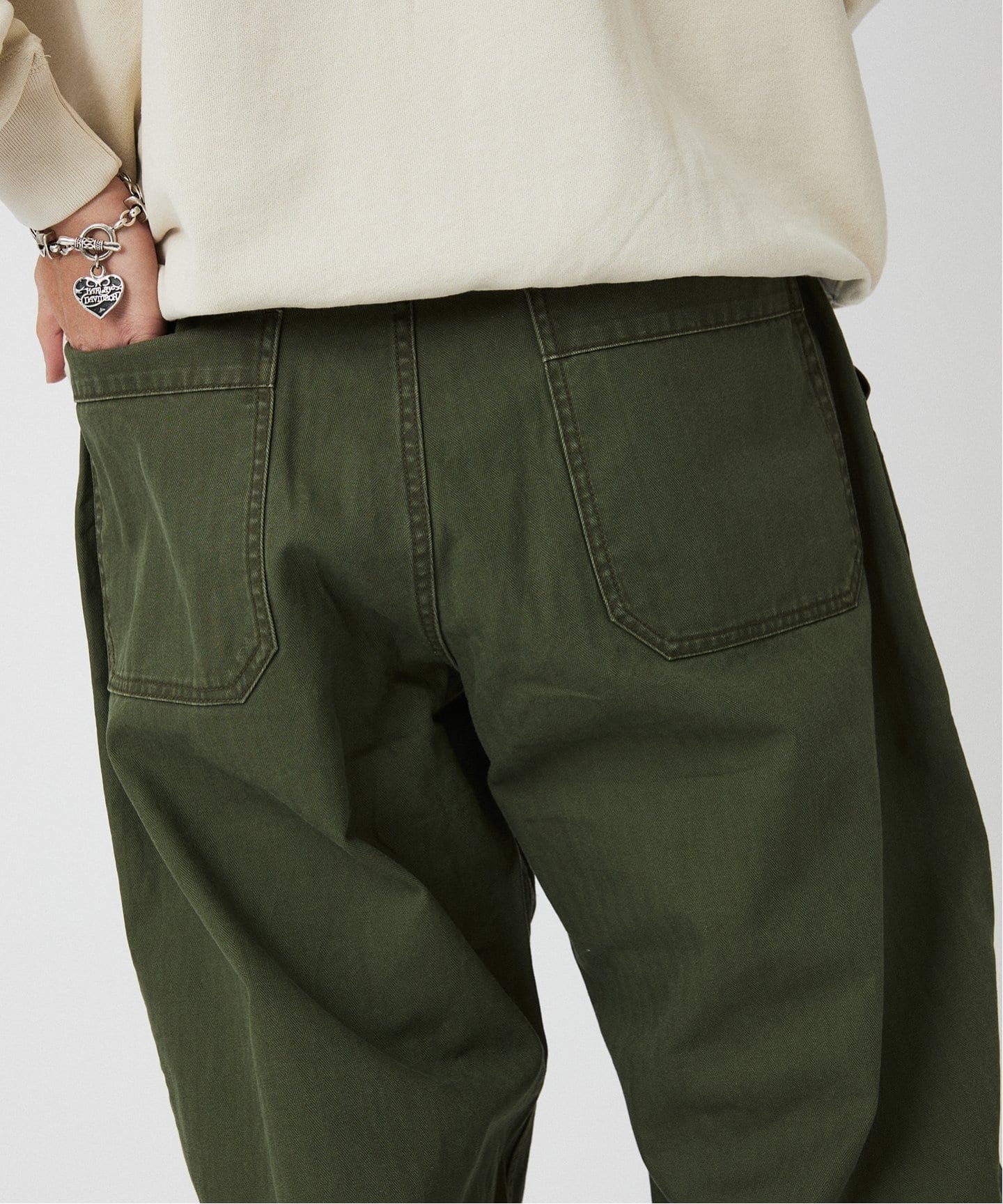 HOUSE HOLD / ハウスホールド ”ROOMY” ヘリンボーン ベイカーパンツ