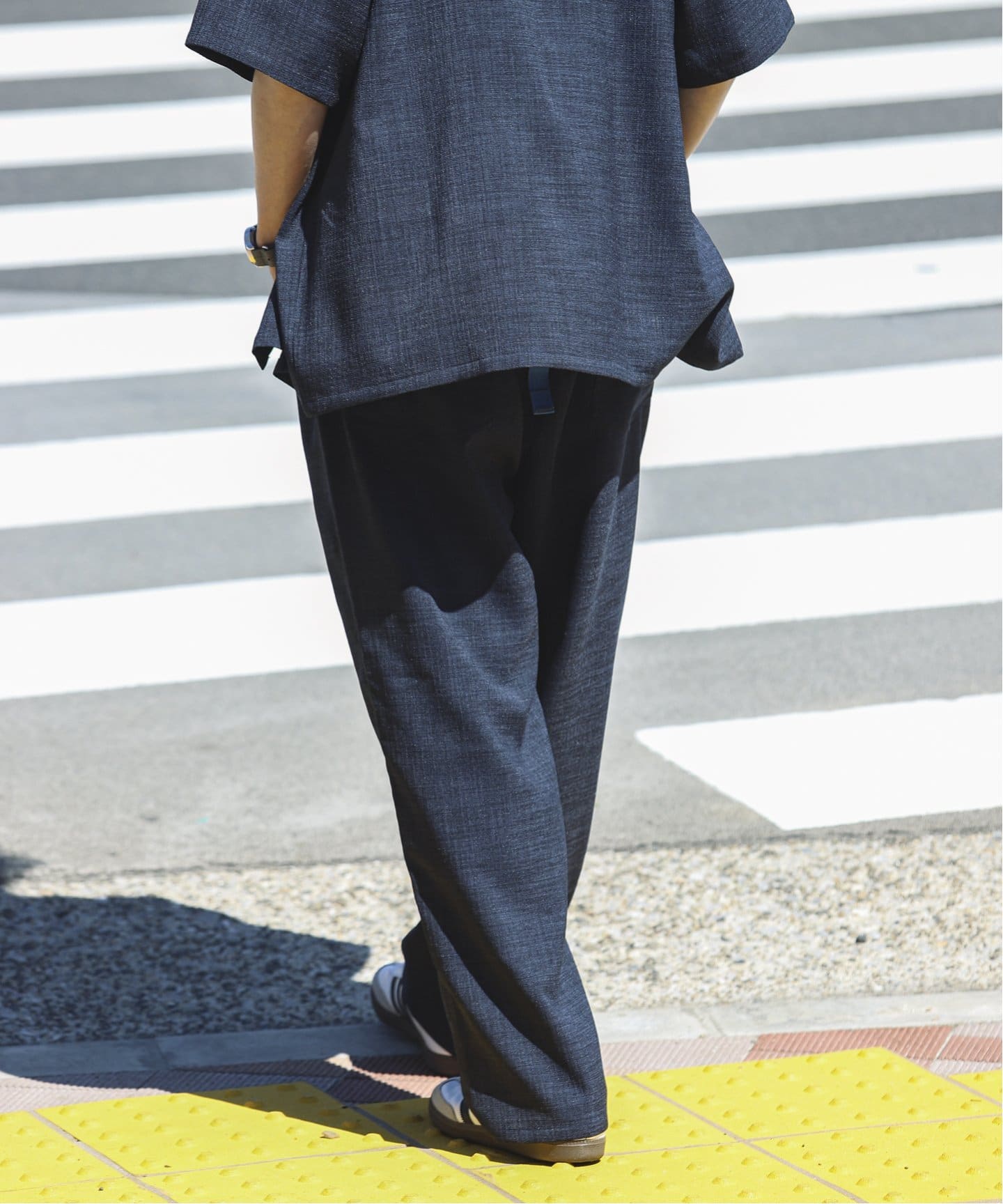 TECH CANVAS スクエア イージーパンツ（セットアップ着用可