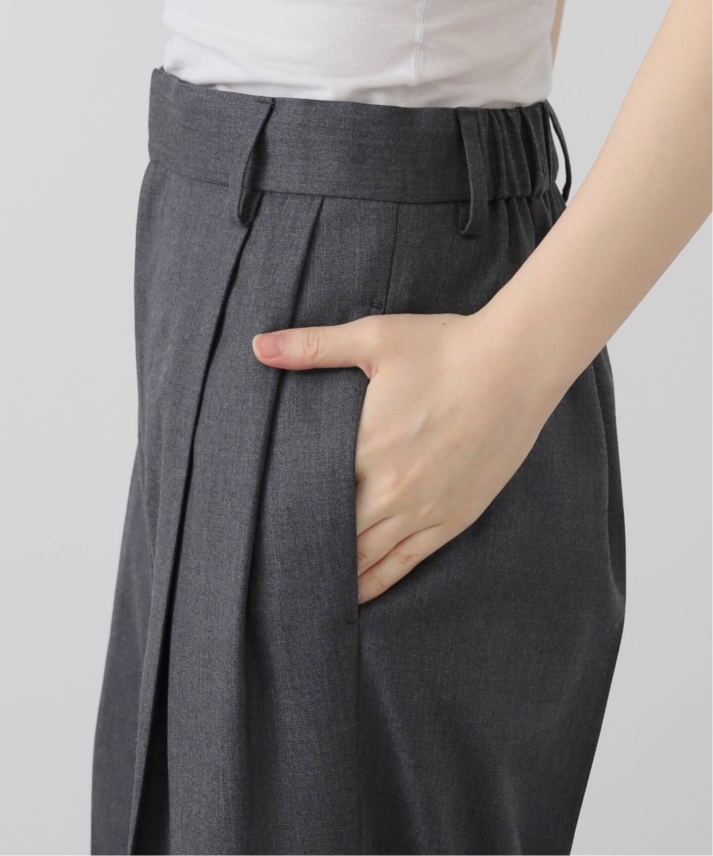 AMERICANA グレー ショートパンツ　ドゥーズィエムクラス WOOL TUCK パンツ（スラックス）｜Deuxieme Classe（ドゥーズィエム