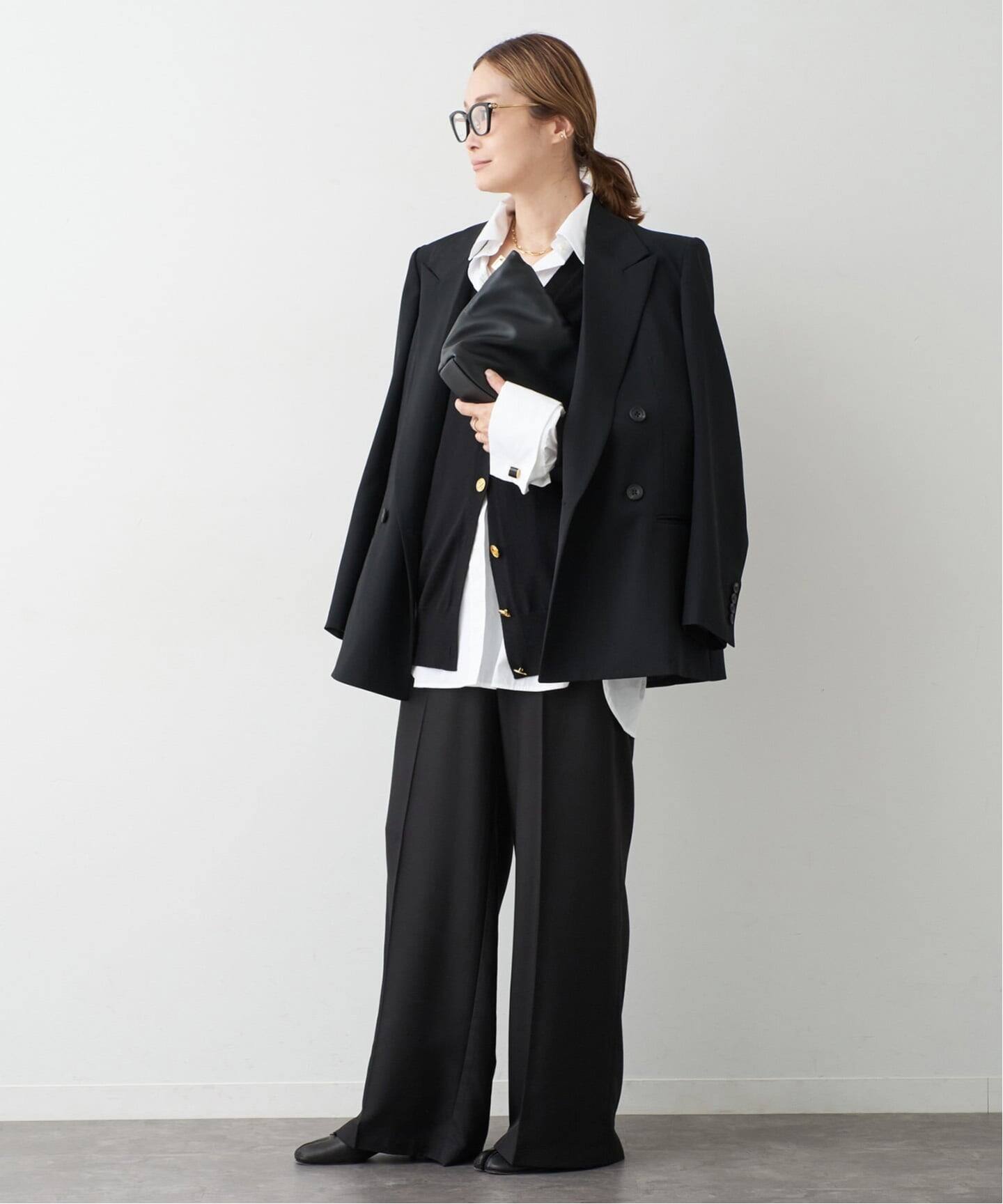 ドゥーズィエムクラスラムレザーパンツ新品未使用 ドゥーズィエムクラスラムレザーパンツ新品未使用 - メルカリ