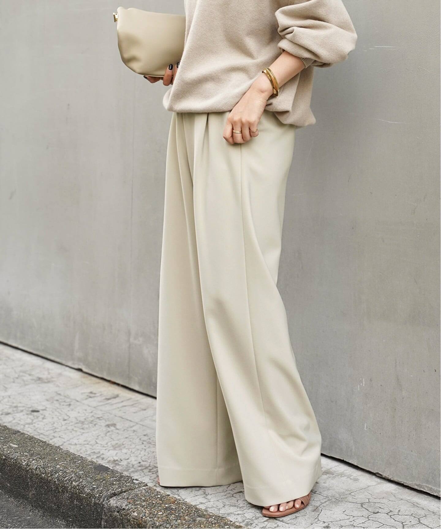 【定価49500円】DeuxiemeClasse TUCKCHINOワイドパンツ Deuxieme Classe（ドゥーズィエムクラス）の「*TUCK CHINO ワイド