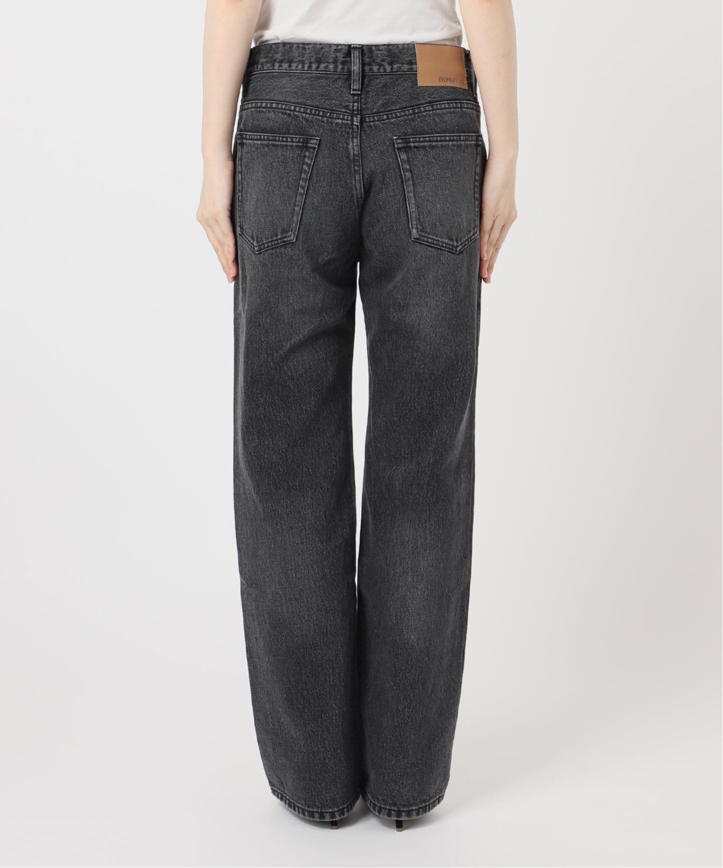 Straight Jeans (グレー)（デニムパンツ・ジーンズ）｜Deuxieme