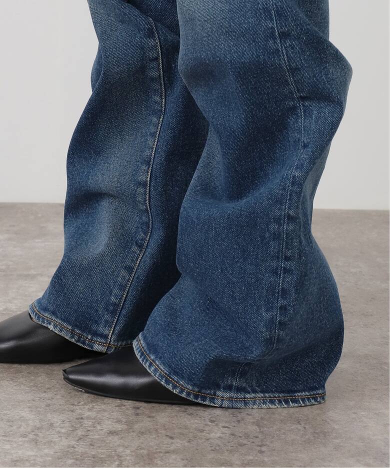 GOLDEN GOOSE / ゴールデングース】BOOTCUT DENIM WHIT CHAINS（デニム 
