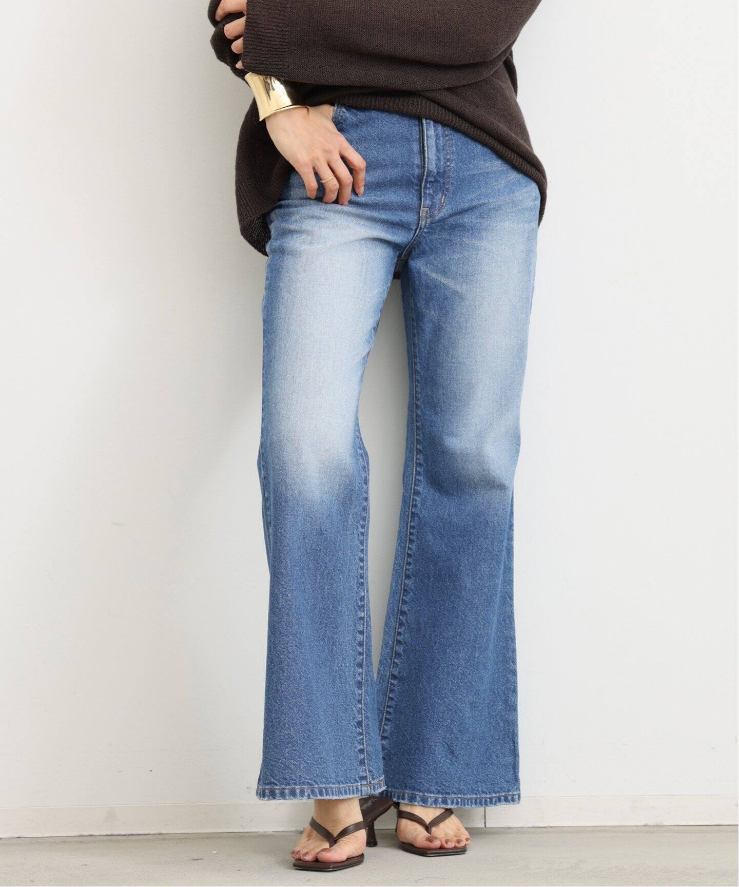 ATTICK BY JOHNBULL/アティック バイ ジョンブル】 FLARE DENIM 