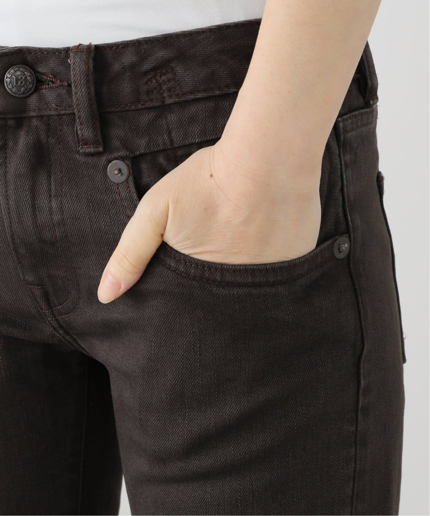 R13/アールサーティーン】 BOY FLARE デニム(BROWN)（デニム