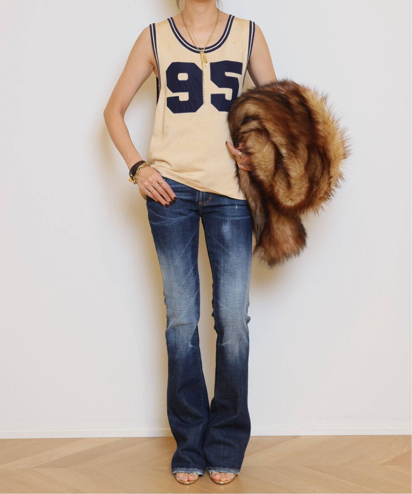 DSQUARED2/ディースクエアード】 MEDIUM WAIST FLARE デニム（デニム 