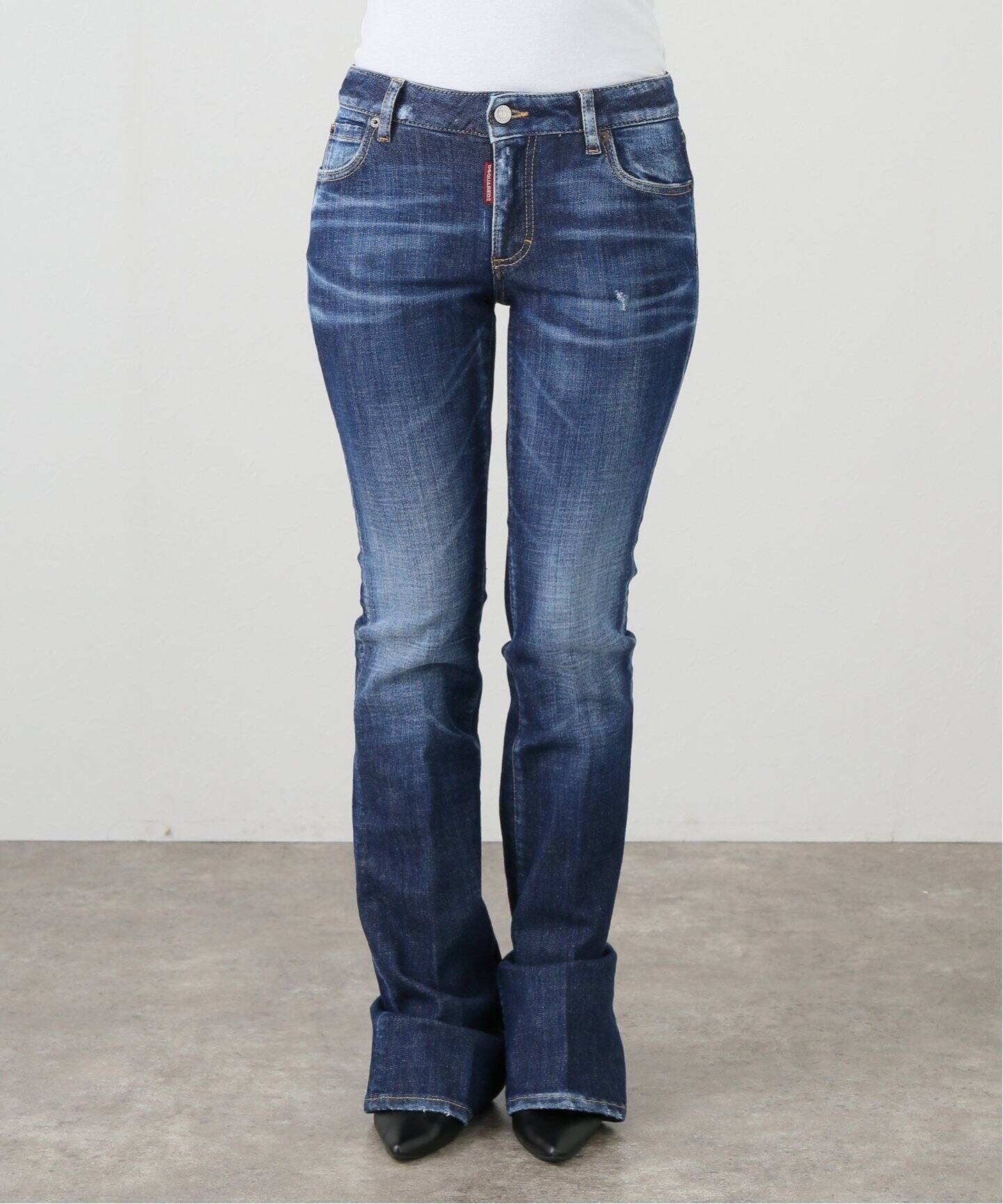 DSQUARED2/ディースクエアード】 MEDIUM WAIST FLARE デニム（デニム 