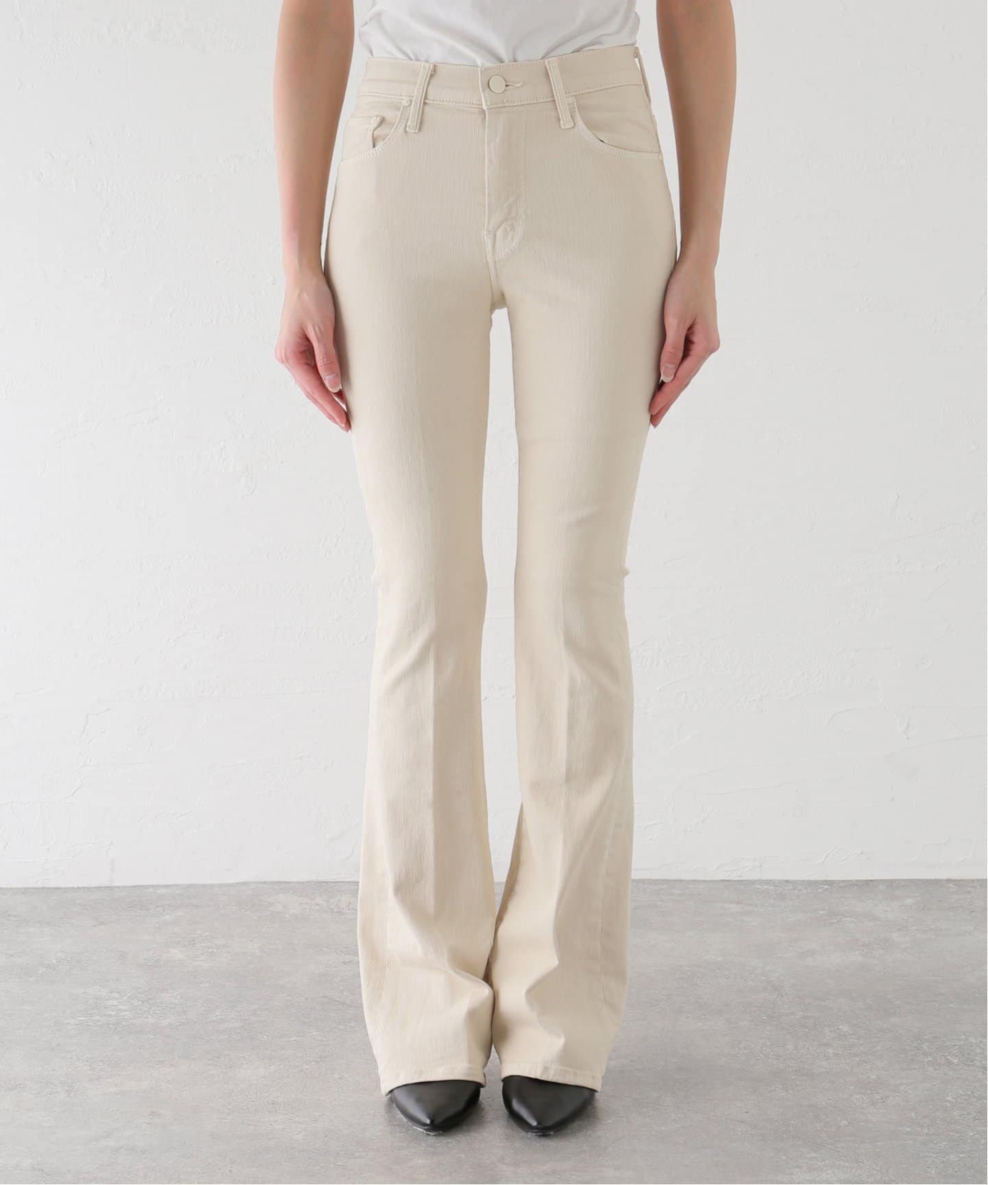 新品！MOTHERDENIM マザー　ドゥーズィエムクラス　デニムショートパンツ セール】【MOTHER/マザー】 FADED BLACK INSIDER CROP（デニム