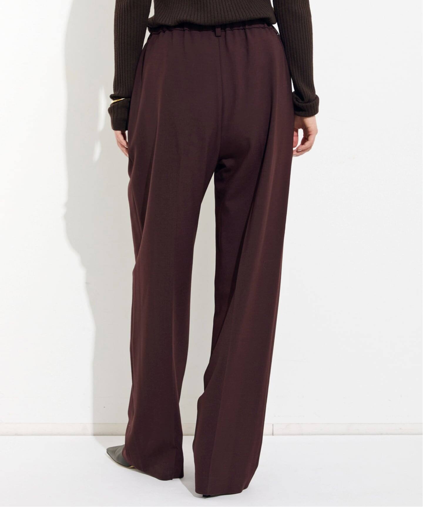 Center Press Pants（スラックス）｜L'Appartement