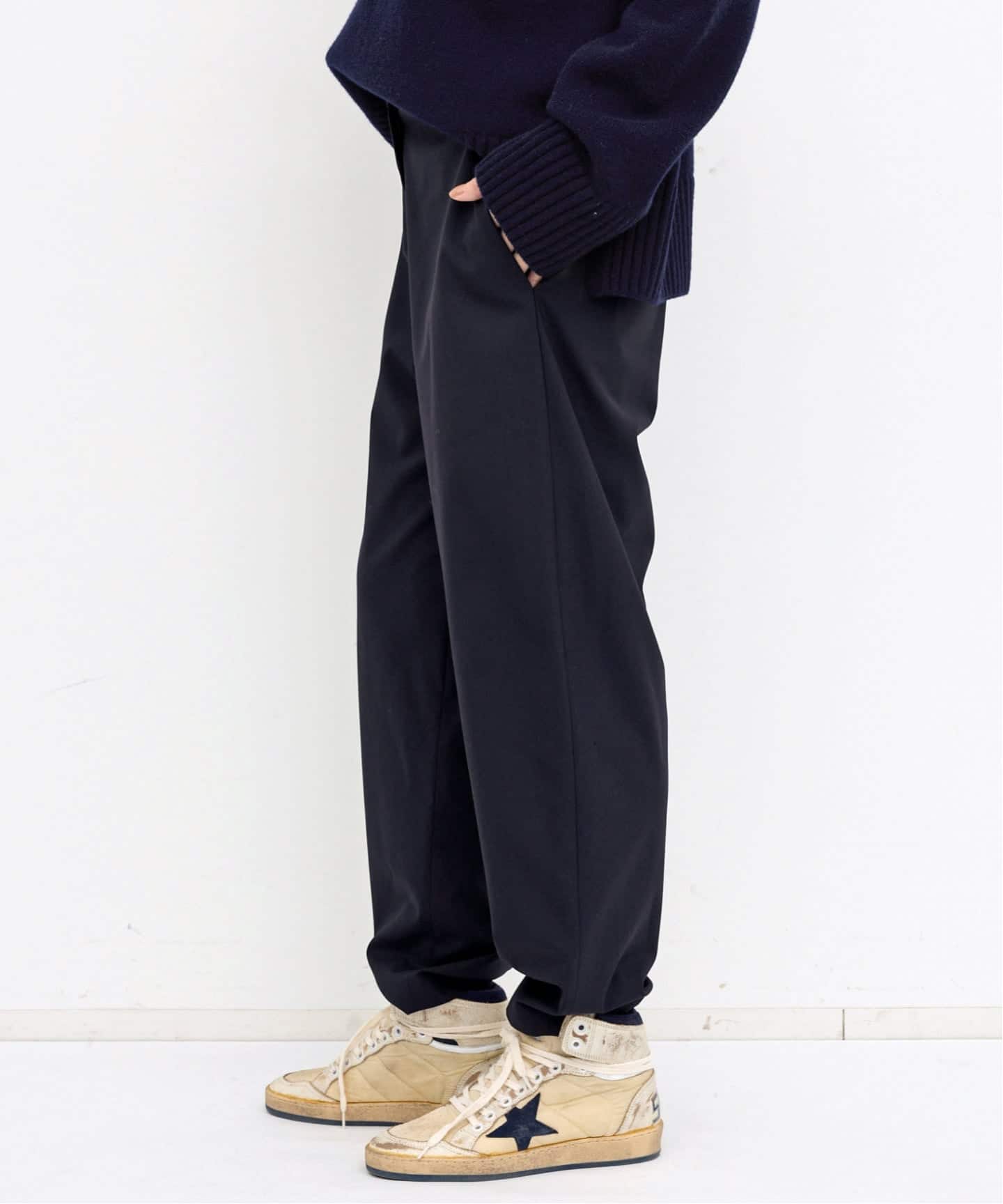 Rounded Shape Pants（その他パンツ）｜L'Appartement（アパルトモン