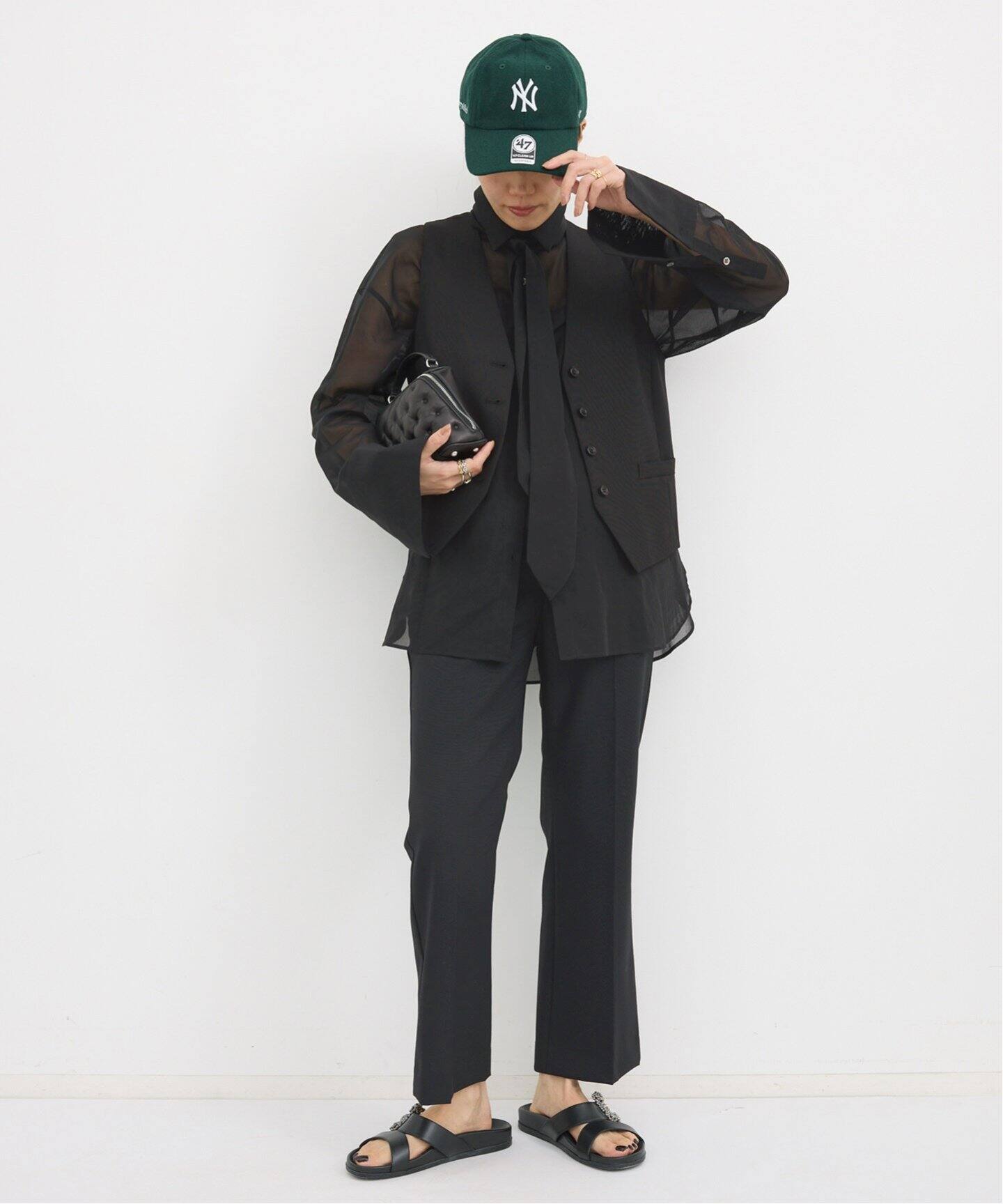 High twist yarn Cropped Pants（スラックス）｜L 