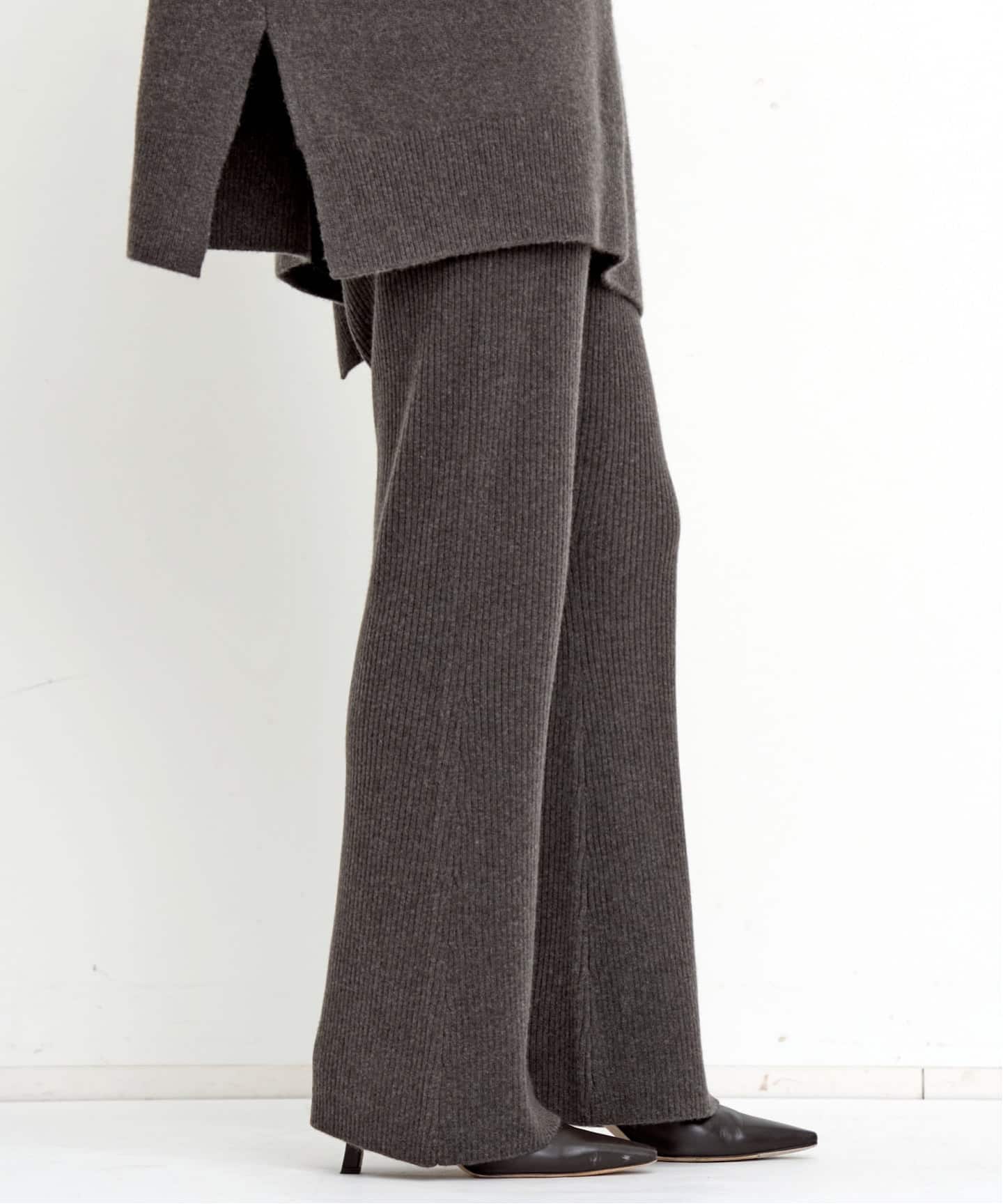 CASHMERE RIB PANTS（その他パンツ）｜L'Appartement（アパルトモン