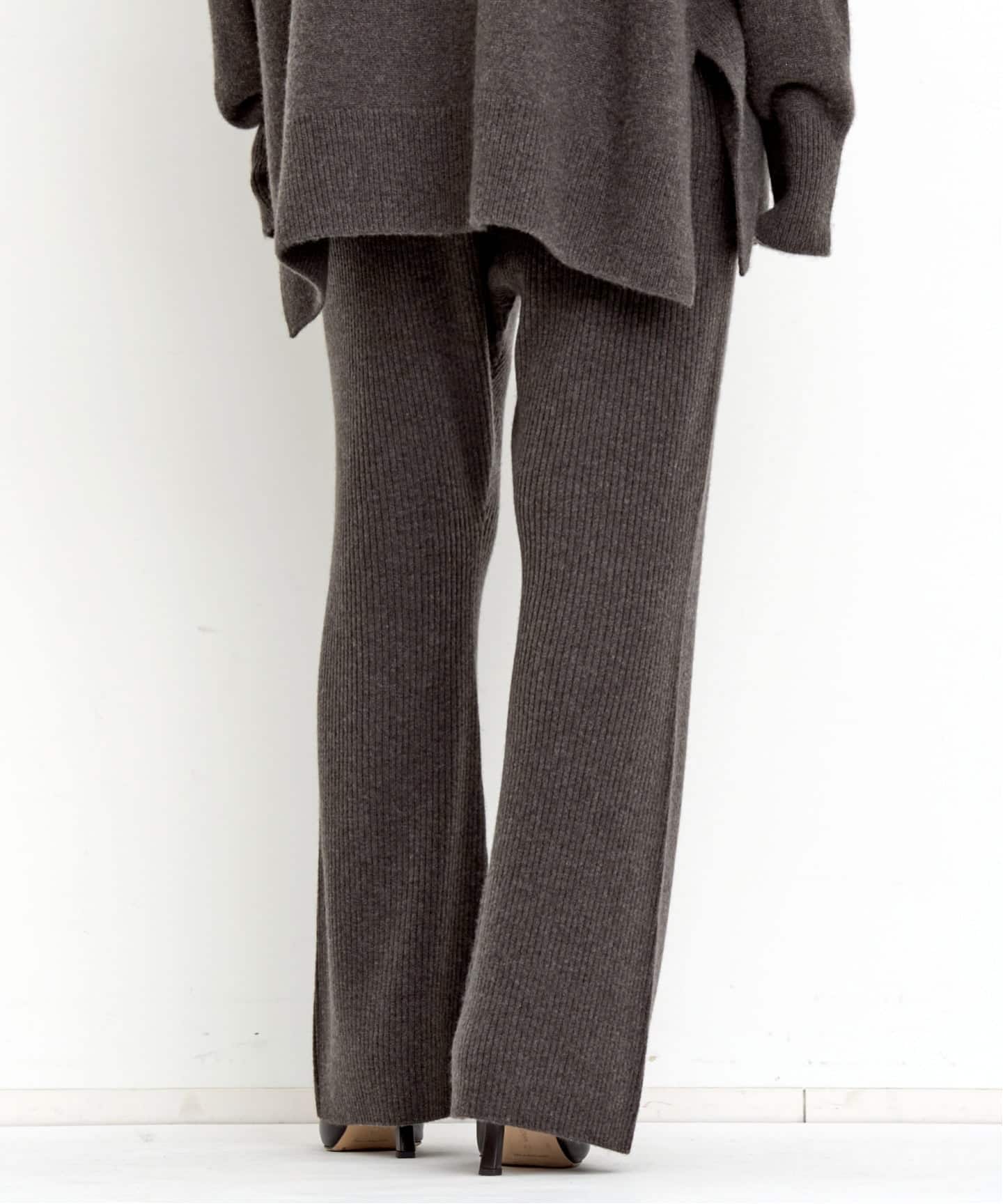 CASHMERE RIB PANTS（その他パンツ）｜L'Appartement（アパルトモン