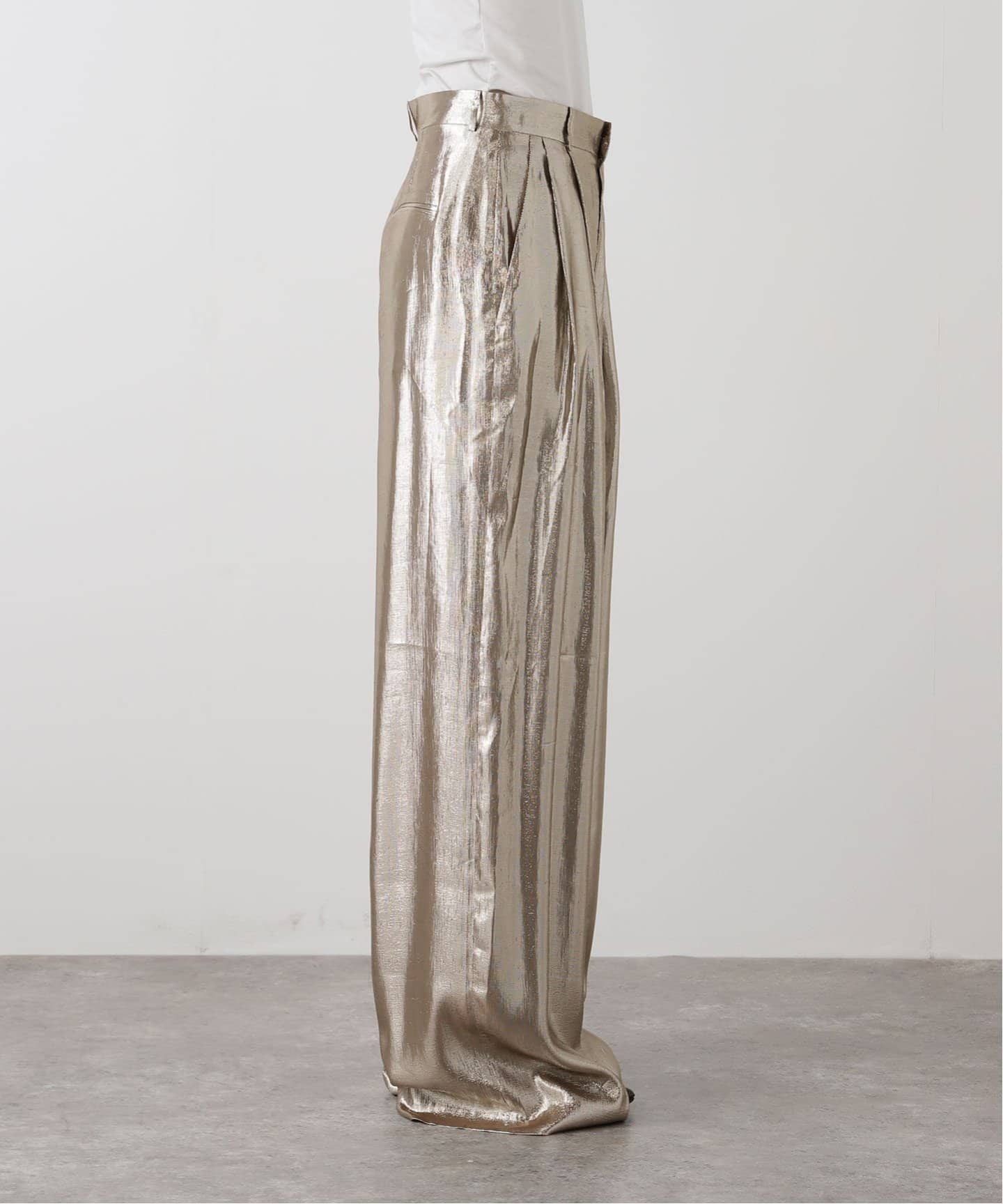 INDRESS PLEATED PANTS（スラックス）｜L'Appartement（アパルトモン