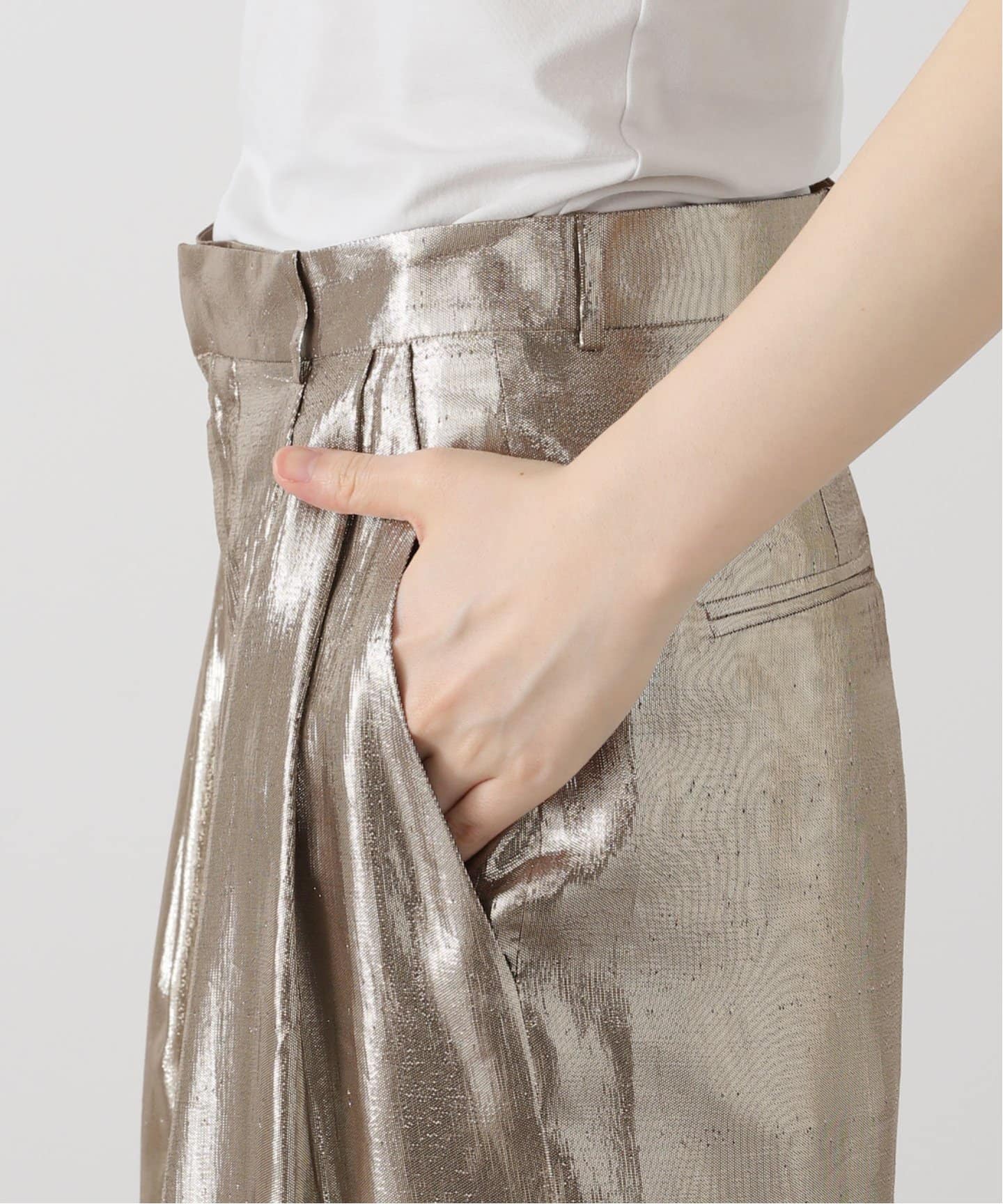 INDRESS PLEATED PANTS（スラックス）｜L'Appartement（アパルトモン