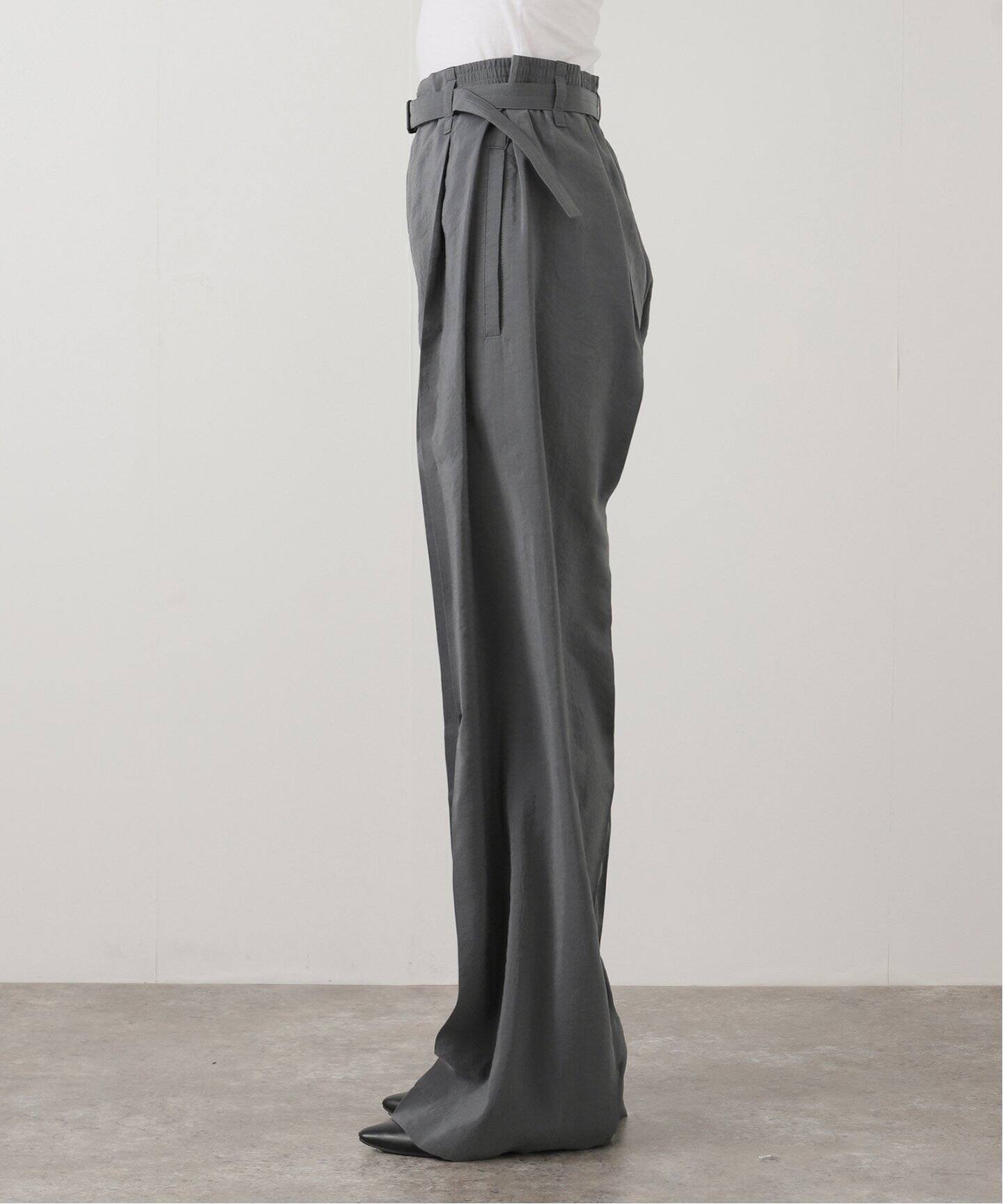LE MAIRE/ルメール】 BELTED RELAXED PANTS（その他パンツ）｜L 