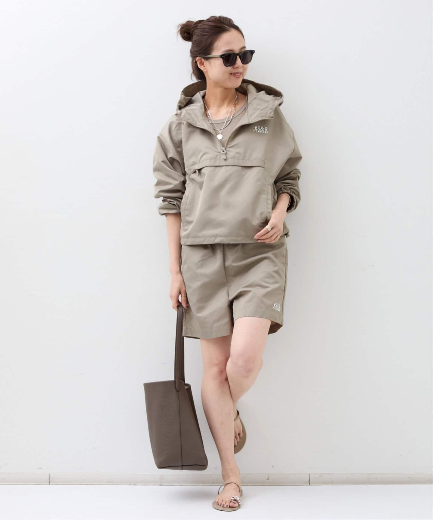 予約販売 SPORTY&RICH/スポーティアンドリッチ】 SHORT NYLON RUNNNR SR トップス