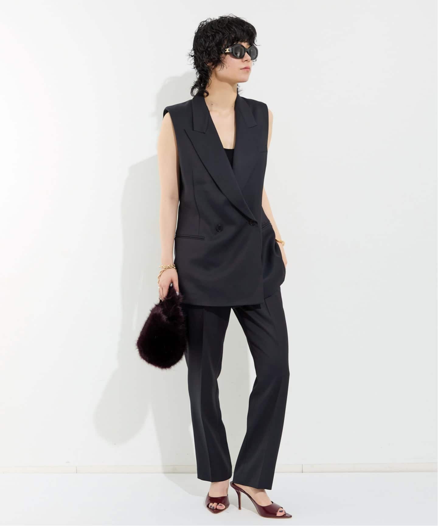 Kallmeyer   V/N  Tank   アパルトモン KALLMEYER/カルメイヤー】 BRIE CROPPED TROUSER（スラックス）｜L