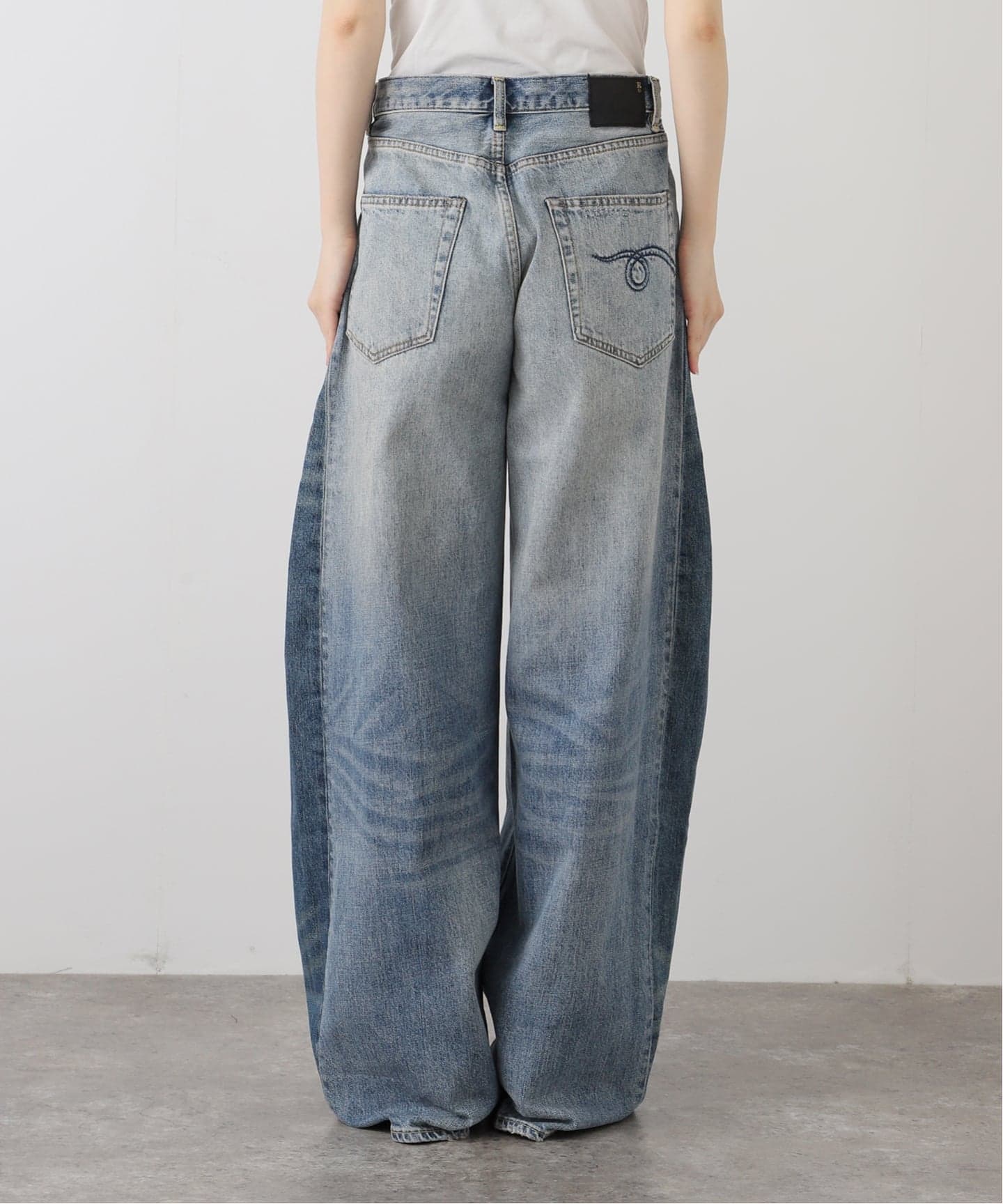 R13/アールサーティーン】 INSERT D'ARCY LOOSE JEAN（デニムパンツ