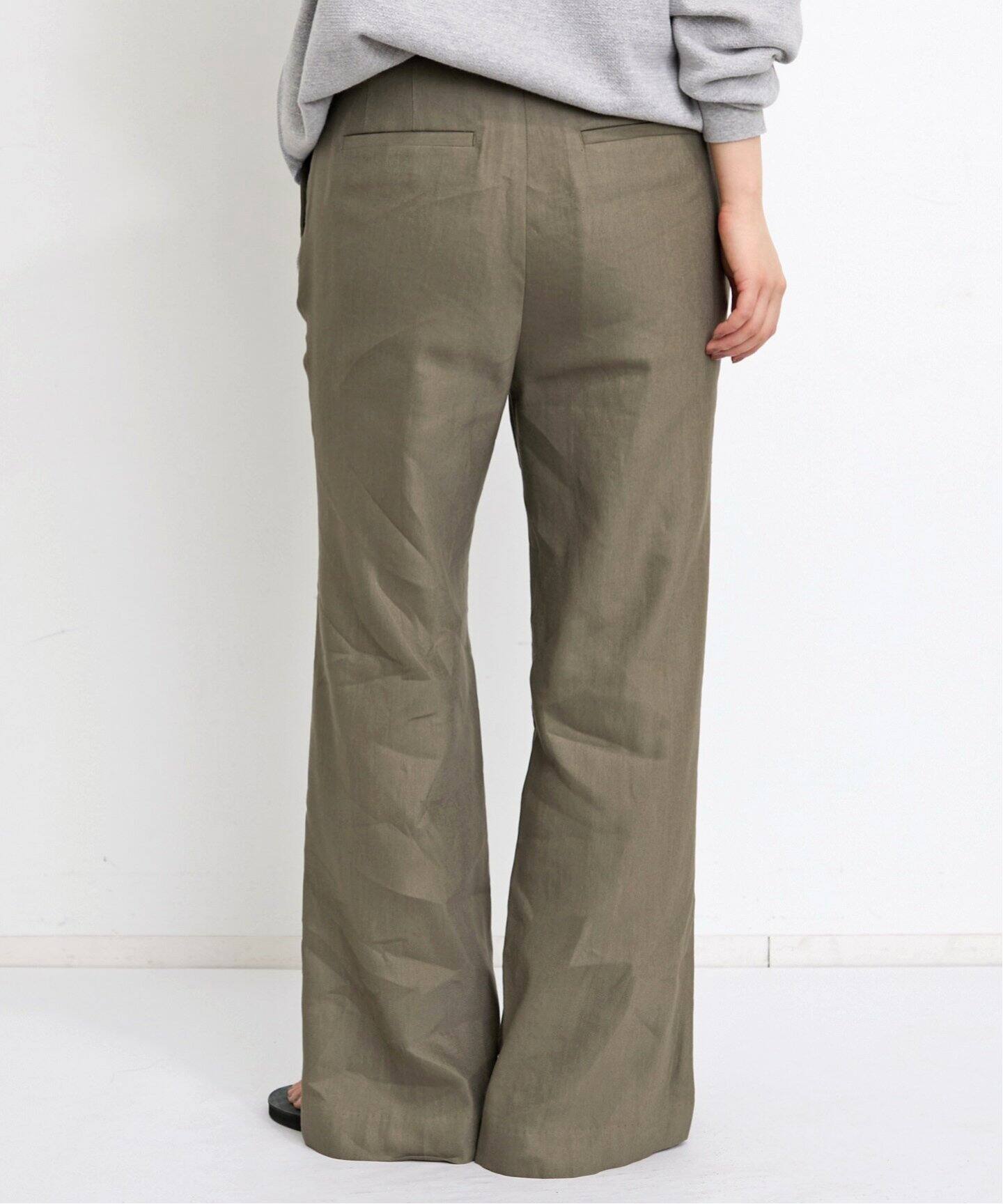 LISIERE LINEN STRETCH PANTS（スラックス）｜L'Appartement