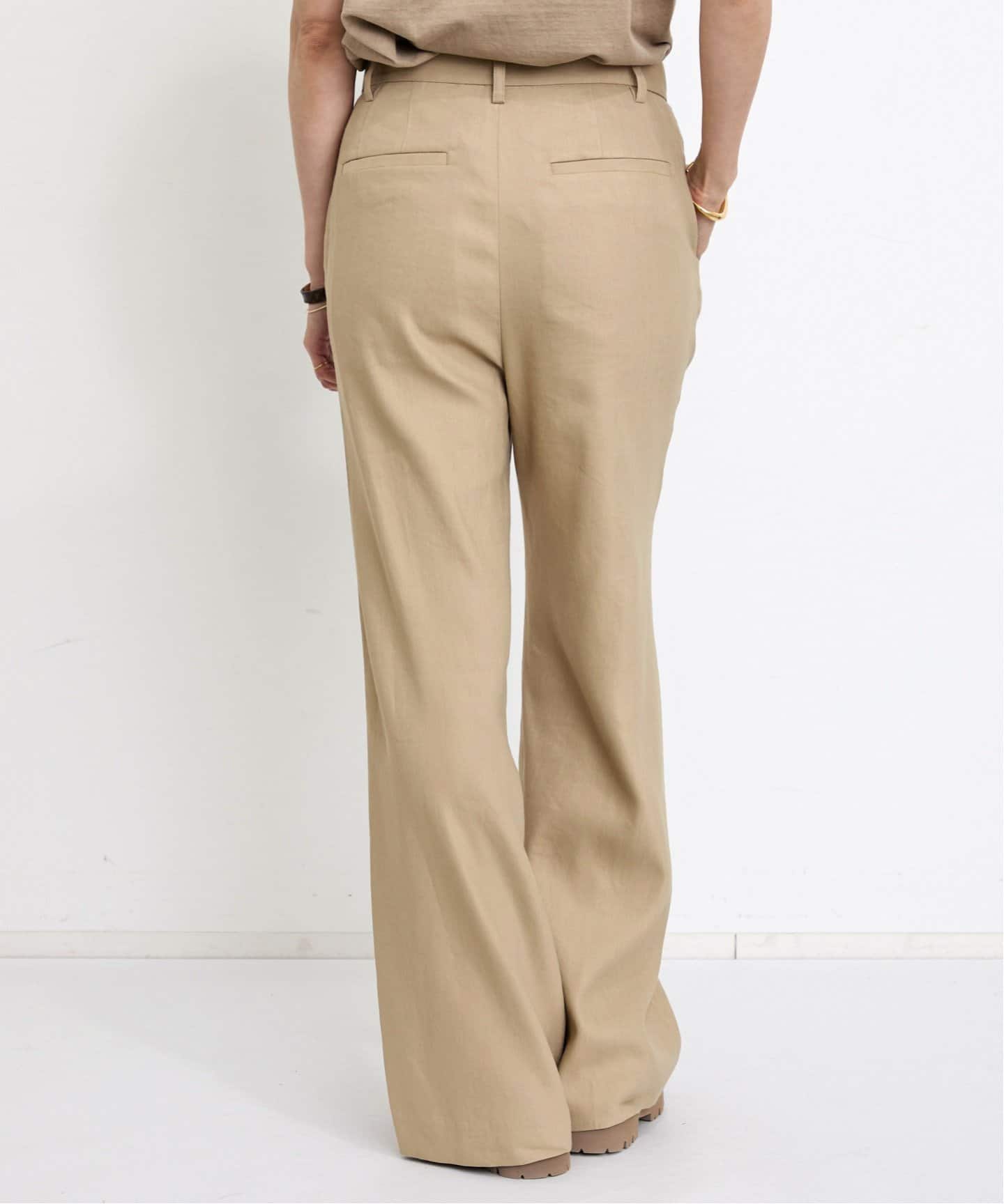 LISIERE LINEN STRETCH PANTS（スラックス）｜L'Appartement