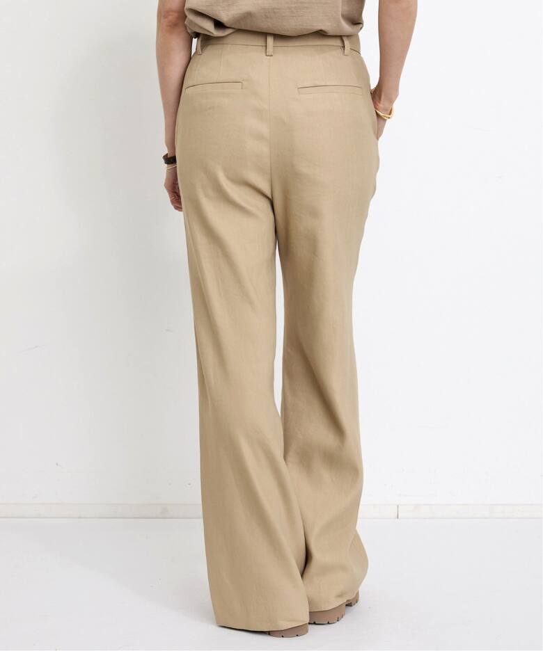 LISIERE LINEN STRETCH PANTS（スラックス）｜L