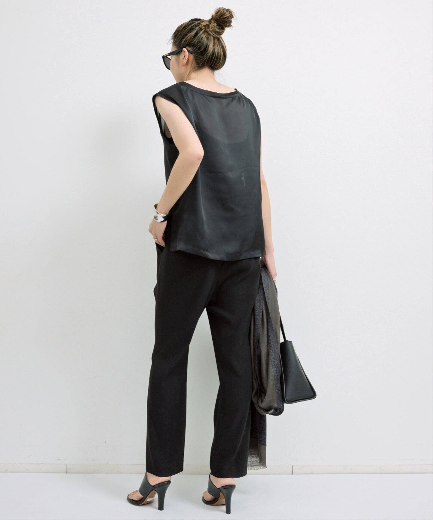 Col Perrot/コル ピエロ】EASY TAPERED PANTS（その他パンツ）｜L 