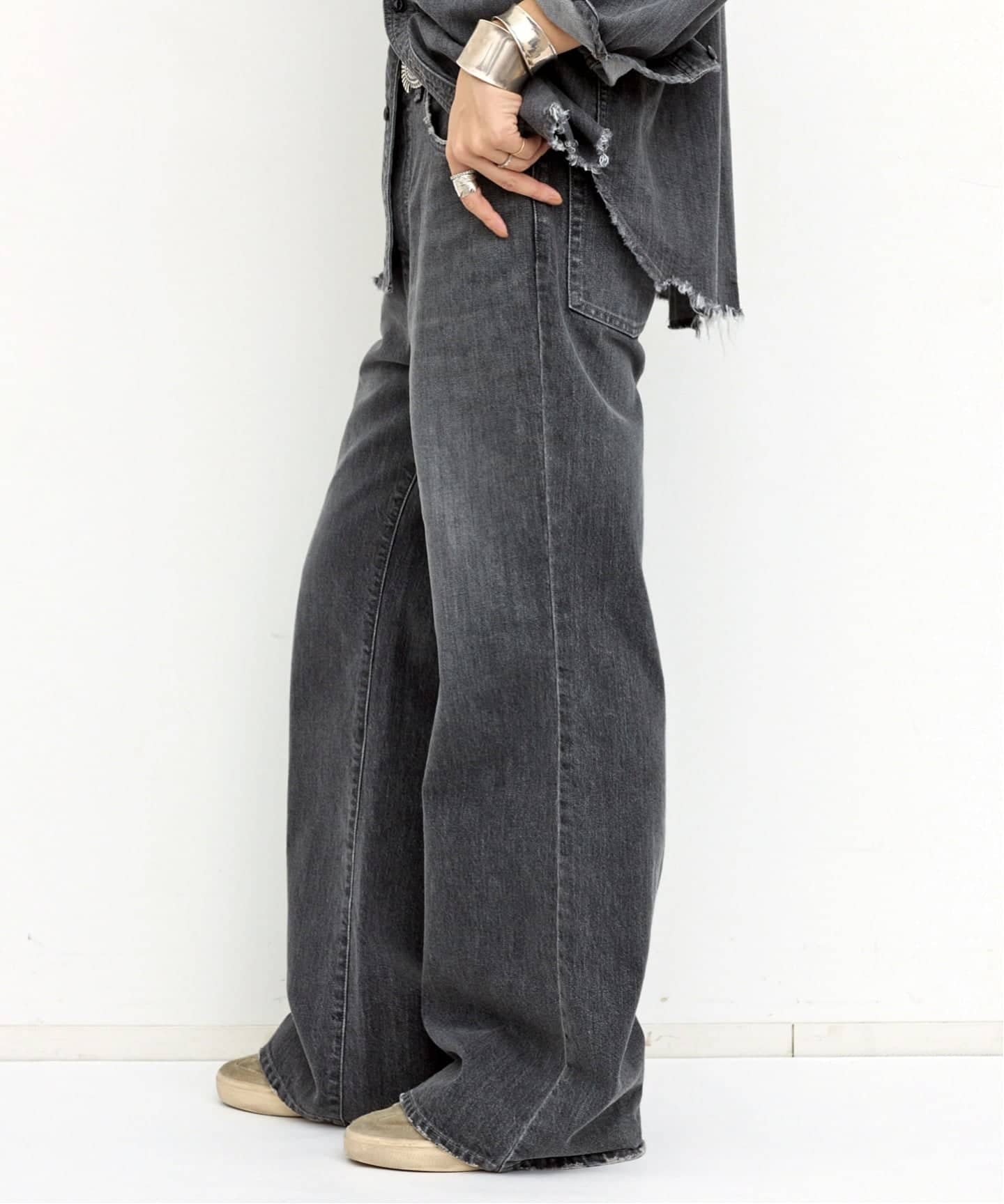 パンツ ATTICK BY JOHNBULL/FLARE DENIM ATTICK BY JOHNBULL/アティック バイ ジョンブル】 FLARE DENIM