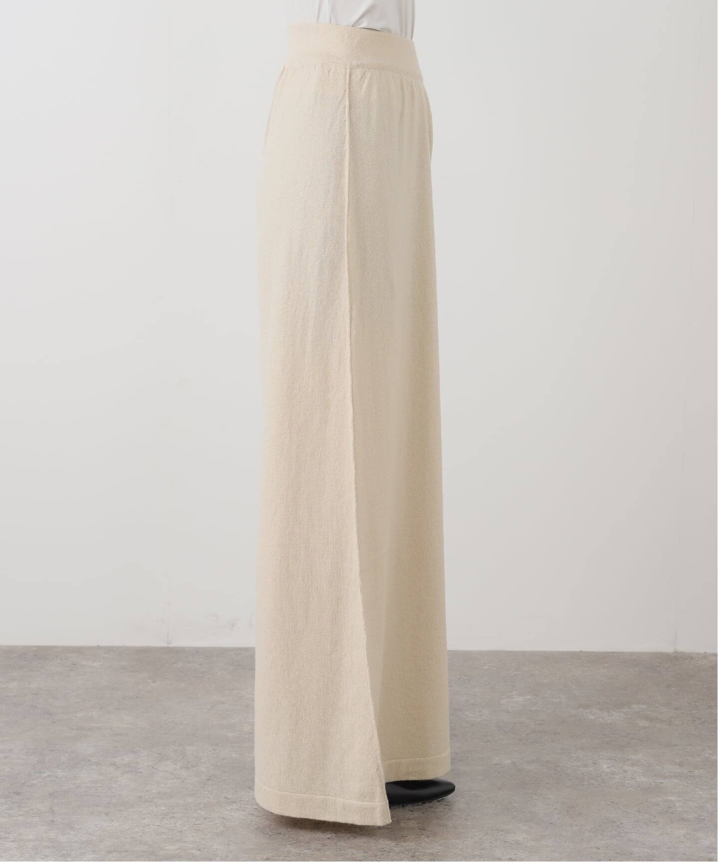 CANESSA/カネッサ】 CASHMERE KNIT PANTS（その他パンツ）｜L